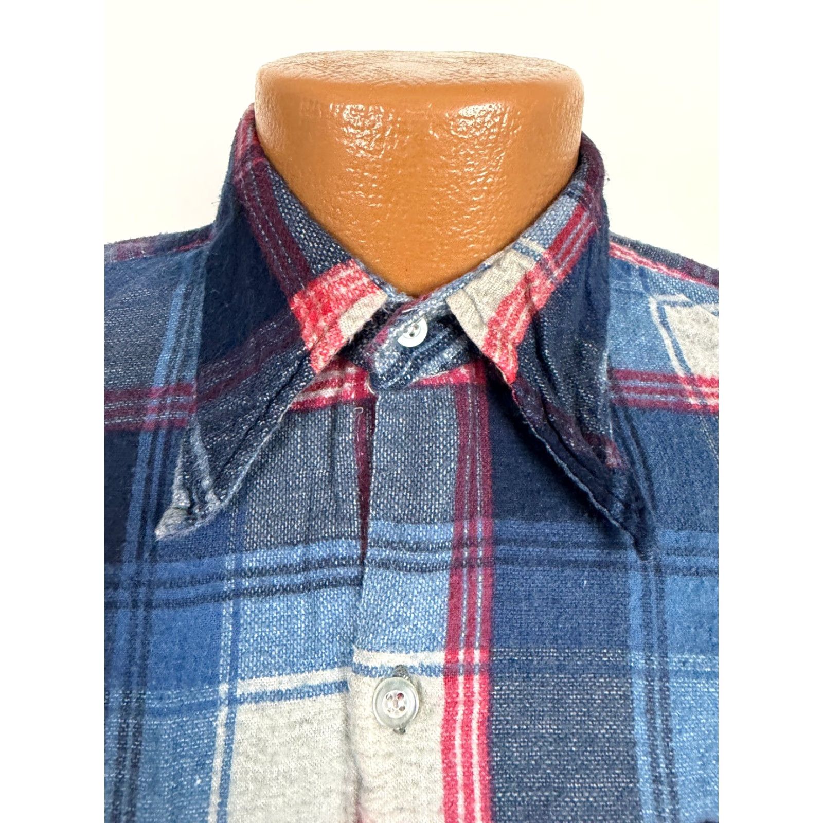 Vintage VINTAGE Bud Berma Flannel Shirt Men M Blue Plaid 70s Collar Button-Up Long Sleeve Size US M / EU 48-50 / 2 - 3 Thumbnail