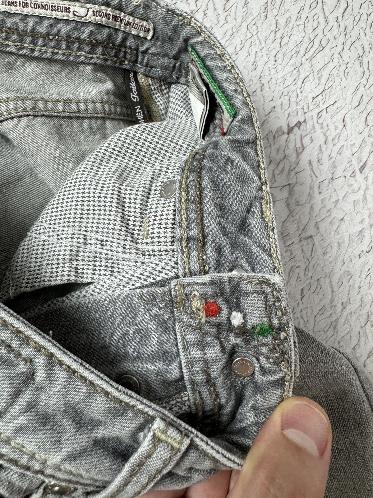 Jacob Cohen Jacob Cohen grey luxury denim handmade Japanese fabric jeans Size US 31 - 13 Thumbnail