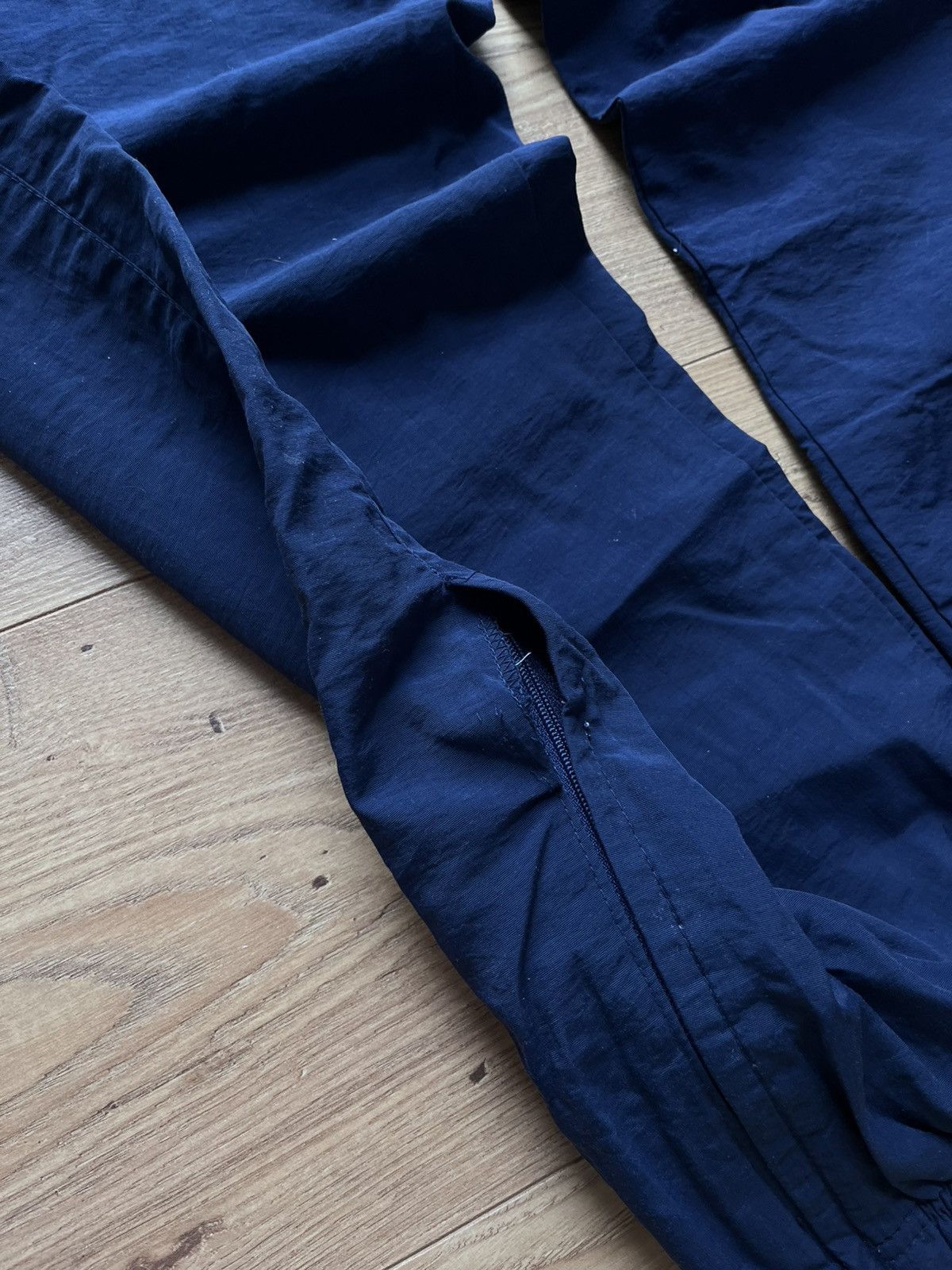 Nike 90’s NIKE RETRO PARACHUTE TRACK PANTS SWOOSH LOGO Y2K RARE Size US 34 / EU 50 - 6 Thumbnail