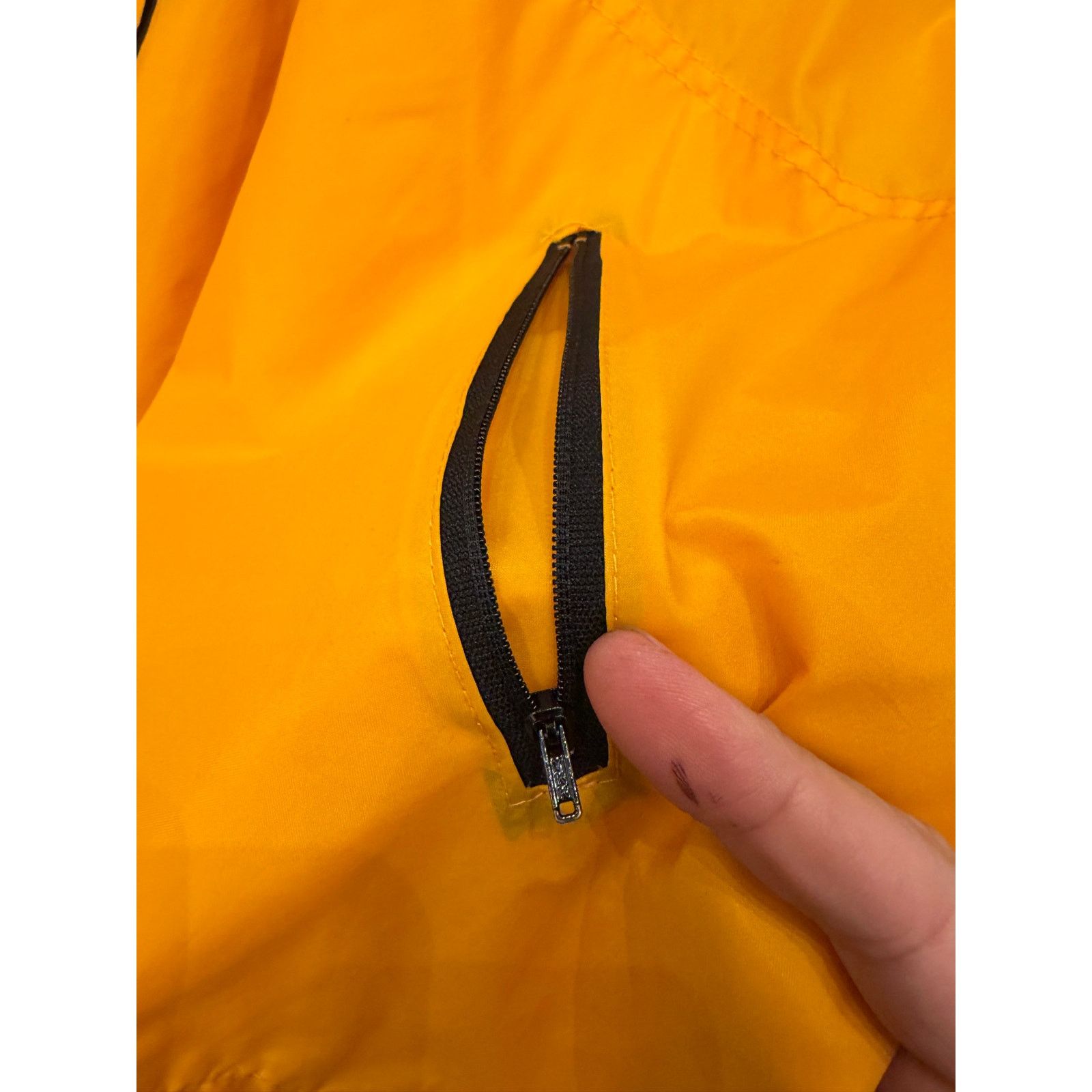 Nikon Nikon NASA Space Shuttle Windbreaker Concealed Hood Jacket Size US L / EU 52-54 / 3 - 3 Thumbnail