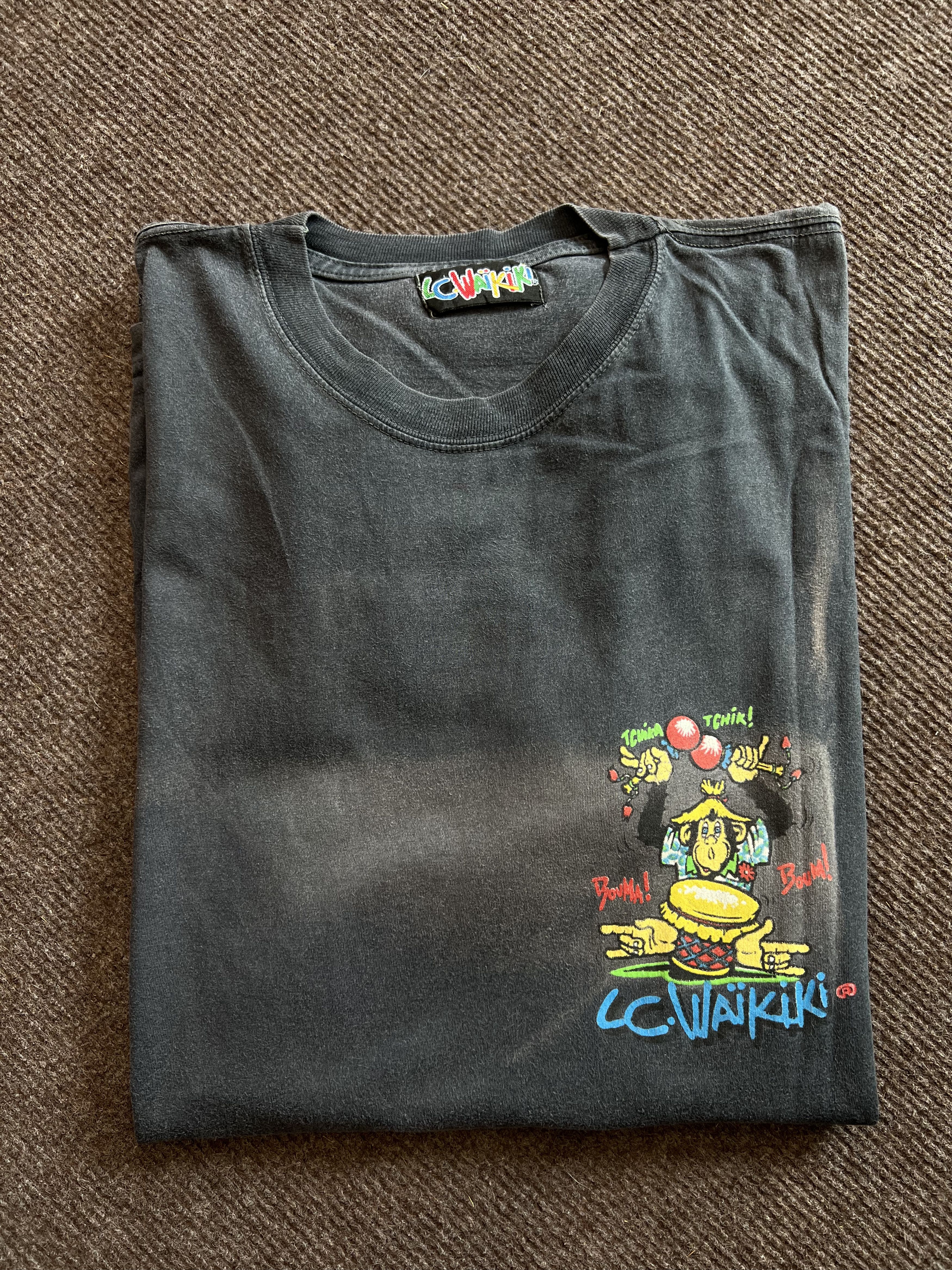 Vintage Vintage 90s L.C. Waikiki Monkey 007 Secret Service T-Shirt Size US XL / EU 56 / 4 - 2 Thumbnail