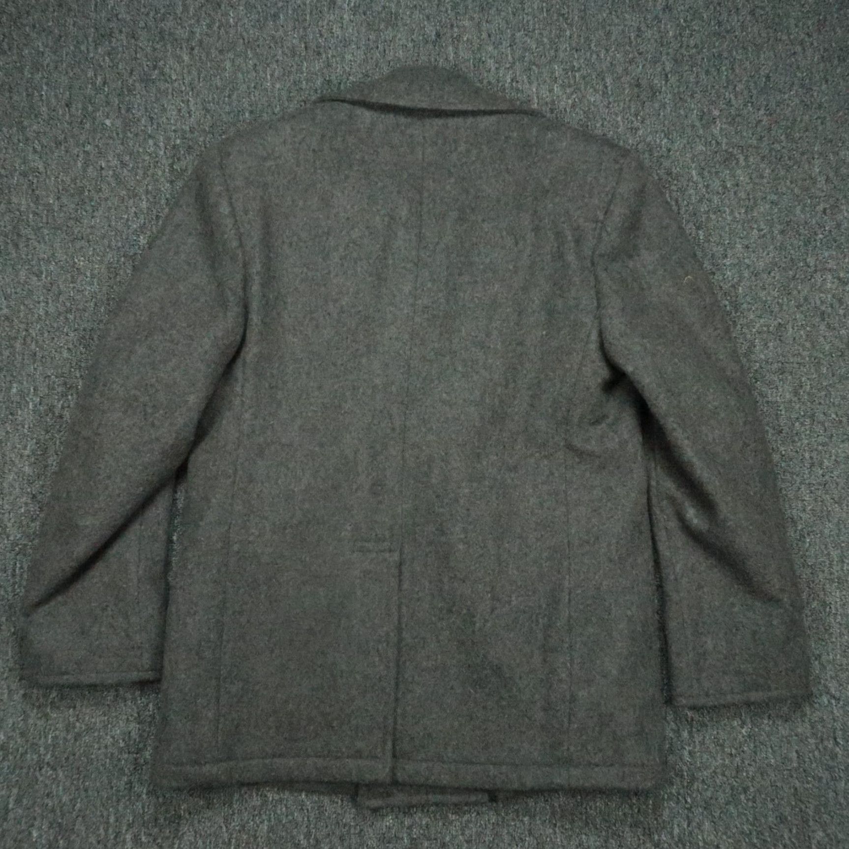 Vintage L.L. Bean Jacket Mens Small Gray Wool Sterlingwear Anchor Collection Overcoat Pockets Lined Mid-Length Button Front Size US S / EU 44-46 / 1 - 6 Thumbnail