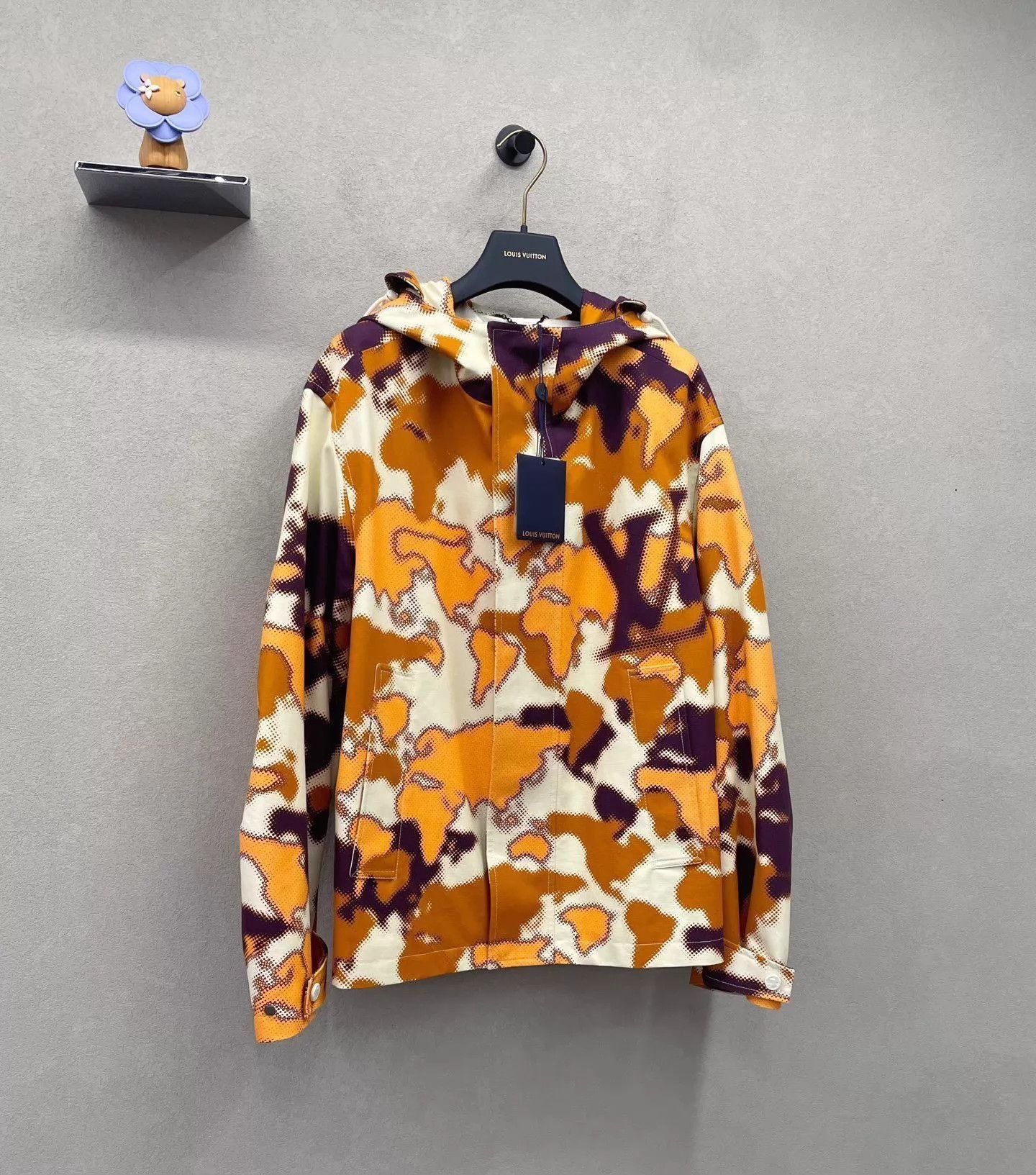 Louis Vuitton Multi Colored Camouflage Print Hooded Jacket Size US M / EU 48-50 / 2 - 4 Thumbnail