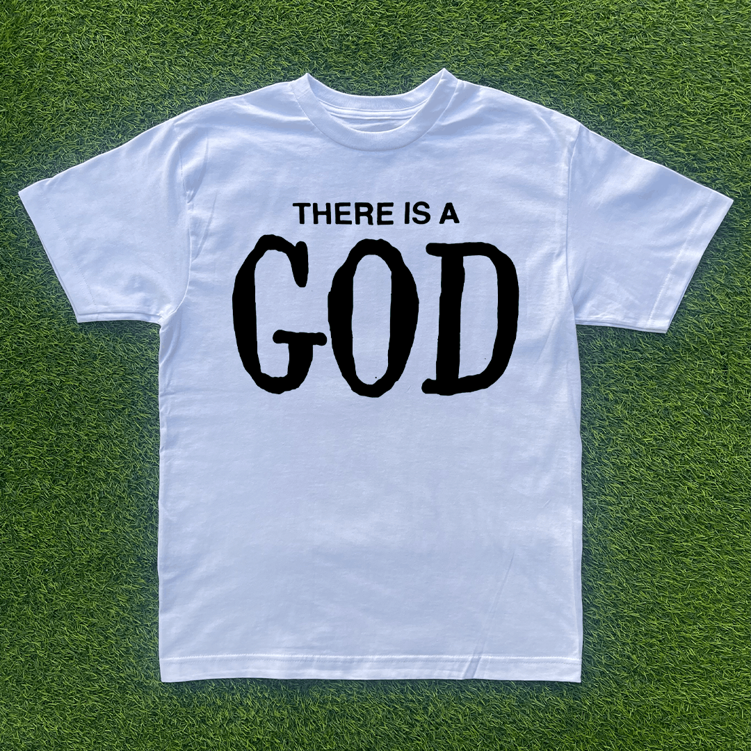 Vintage THERES A GOD TSHIRT Size US L / EU 52-54 / 3 - 1 Preview