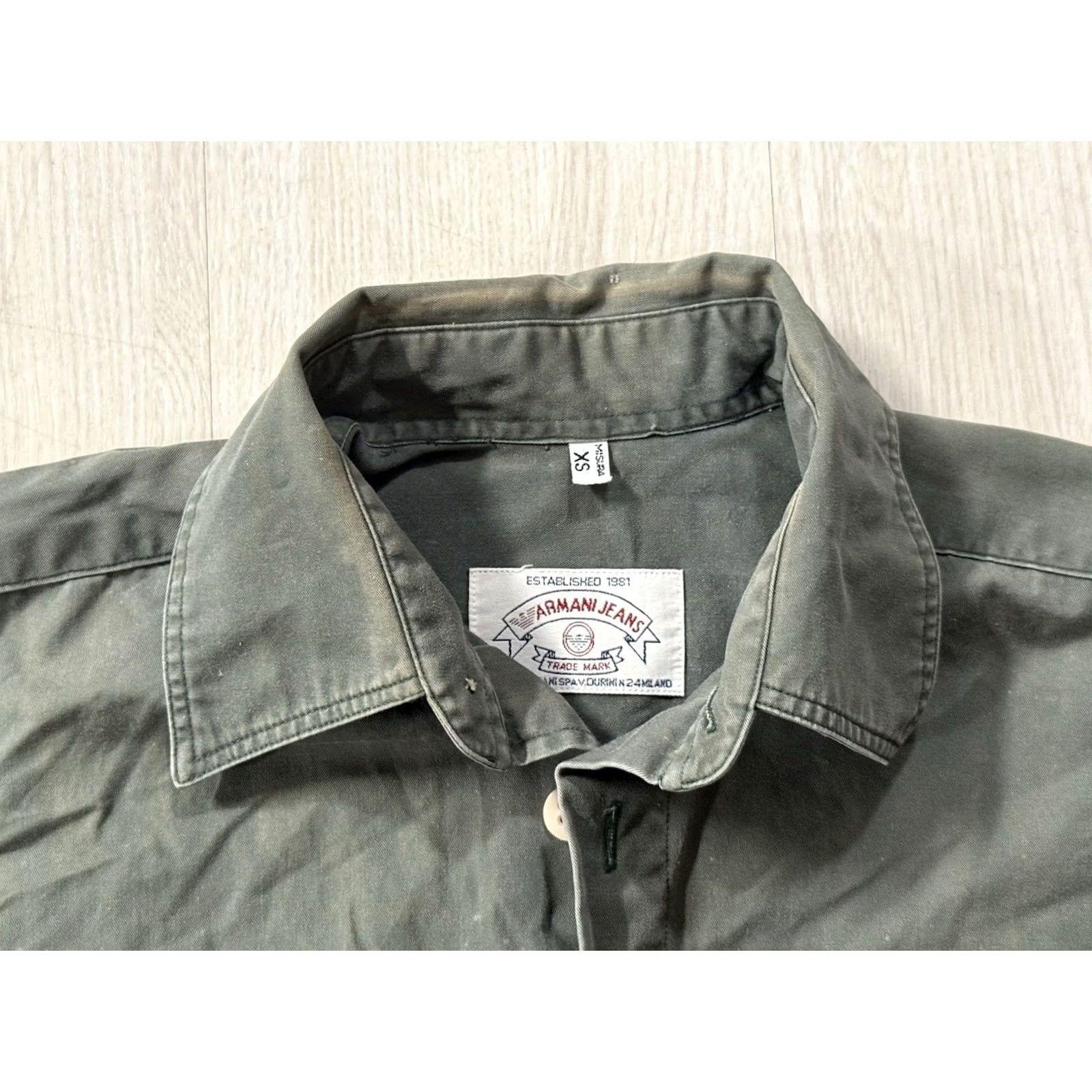 Vintage VINTAGE Armani Jeans Military Button Down Longsleeve Shirt XS FIT: S/M Italy Shirt Mens Cotton Olive Green 80s Slim? Size US XS / EU 42 / 0 - 6 Thumbnail