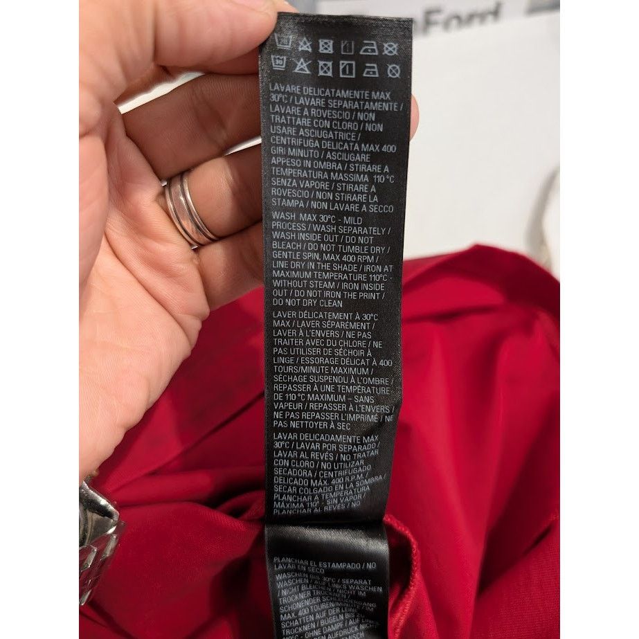Balenciaga o1rshd1 Heavy Metal T-Shirt in Red Size US M / EU 48-50 / 2 - 16 Thumbnail