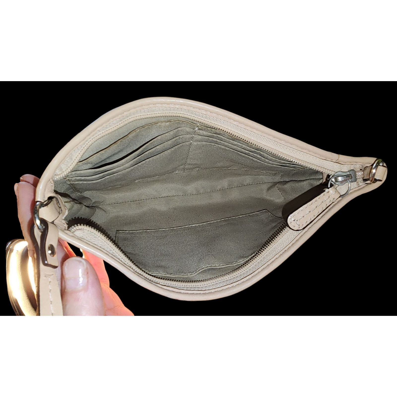 Coach Coach Signature Canvas Crossbody Casual Purse Brown Size ONE SIZE - 6 Thumbnail