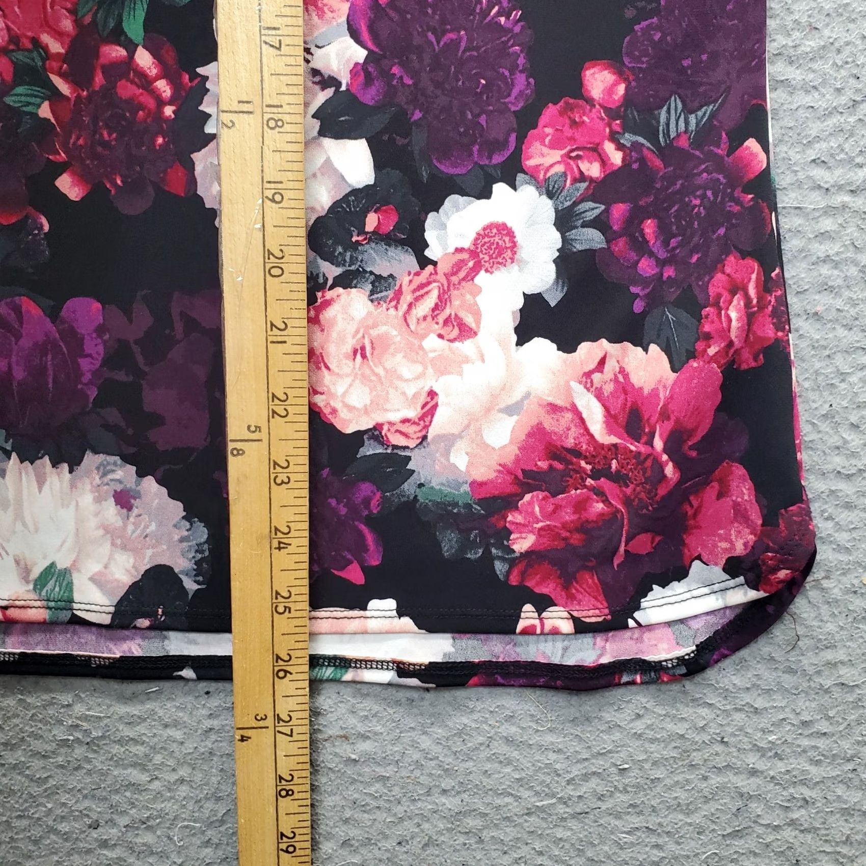 Calvin Klein Calvin Klein Tank Top Womens XL Multicolor Floral Stretch Sleeveless V Neck - Casual Shirt Womens XL Floral Tank Size XL / US 12-14 / IT 48-50 - 3 Thumbnail