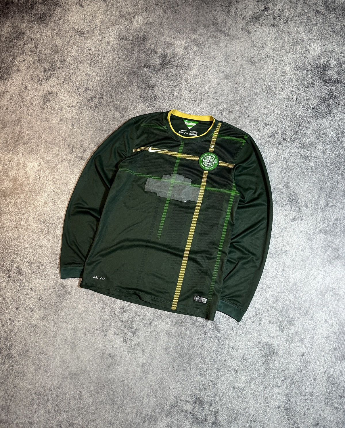 Nike × Vintage Vintage Nike Celtic soccer Long jersey Blokecore Very Rare S Size US S / EU 44-46 / 1 - 1 Thumbnail
