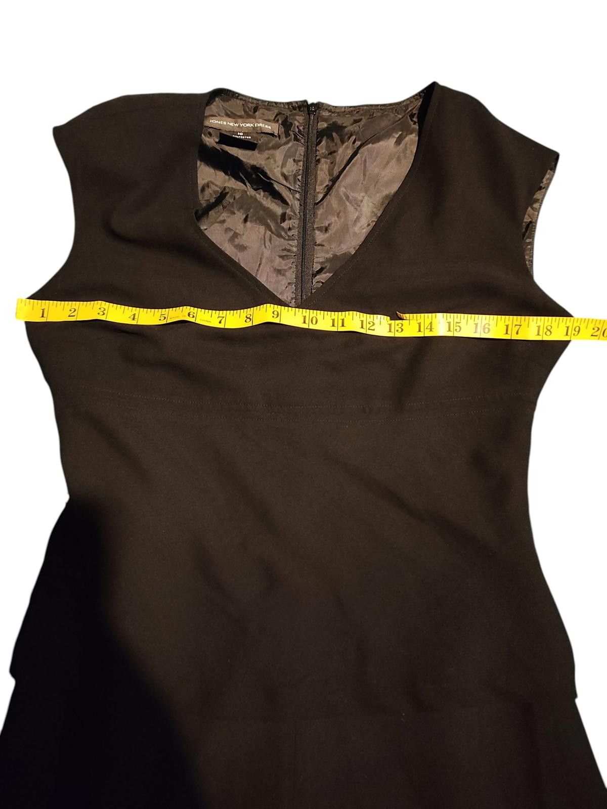 jones new york black dress Jones New York Black and Gold Sleeveless Dress – Northside Cellar main image 0