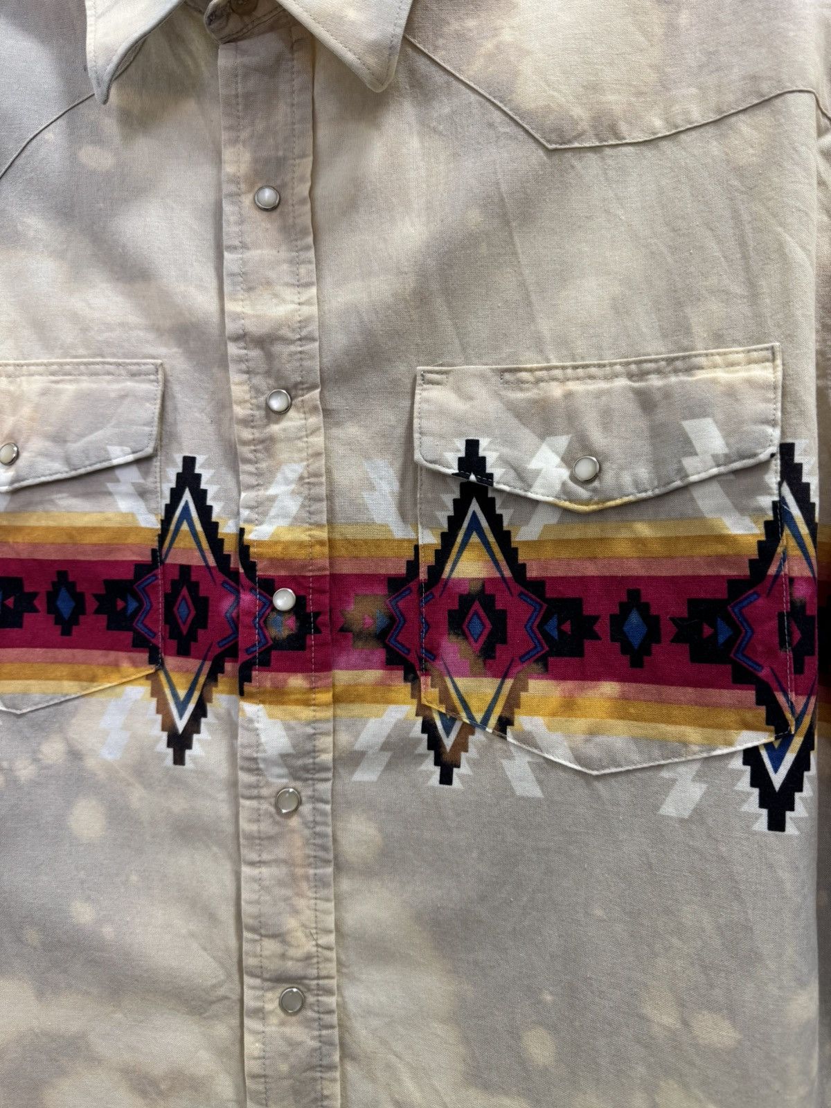 Vintage × Wrangler VINTAGE NAVAJO WRANGLER WESTERN SHIRT CUSTOM ACID WASH Size US XL / EU 56 / 4 - 10 Thumbnail