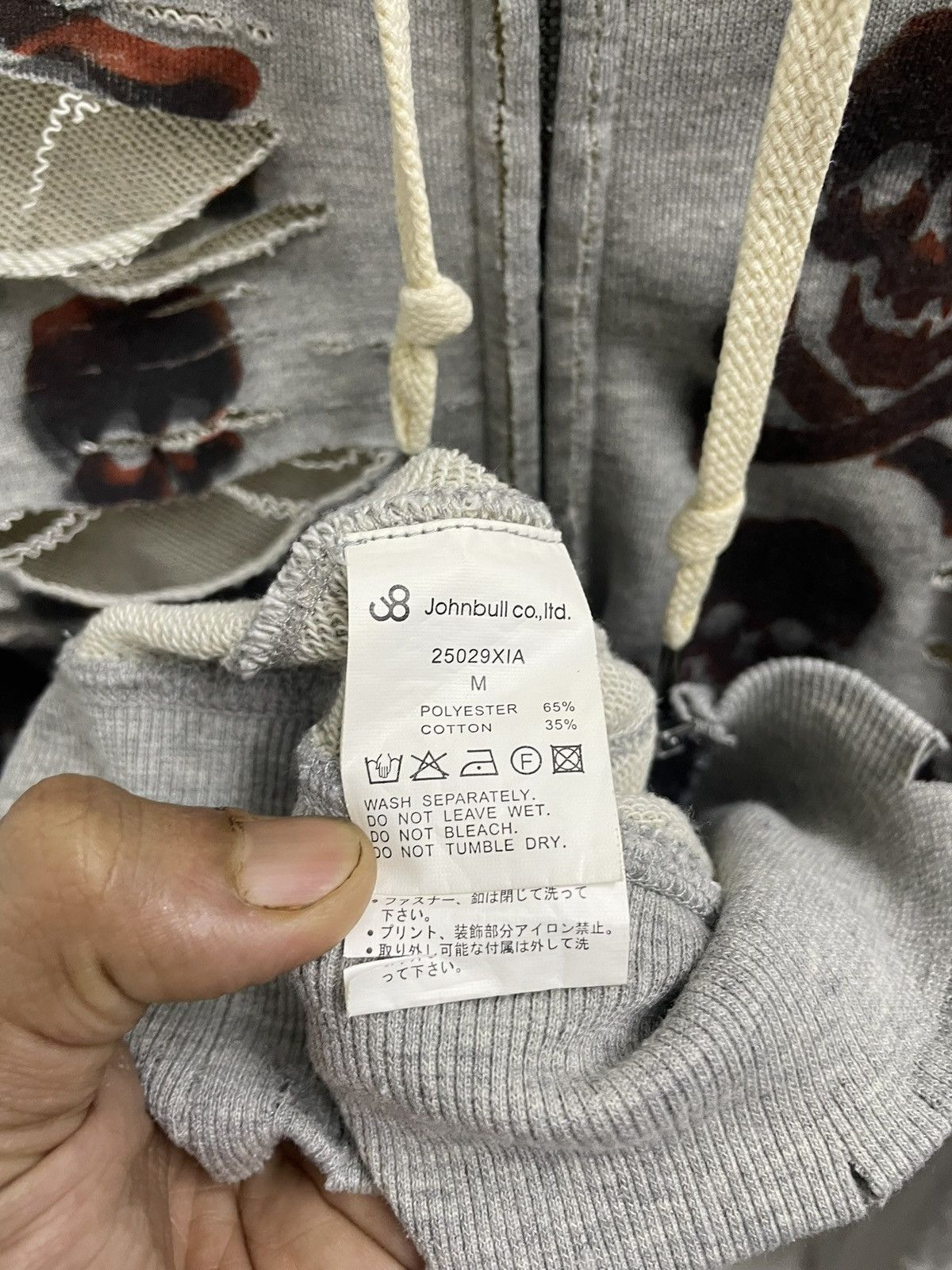Designer Vintage Johnbull Thrashed Hoodies Distressed ERD Grunge Size US M / EU 48-50 / 2 - 7 Thumbnail
