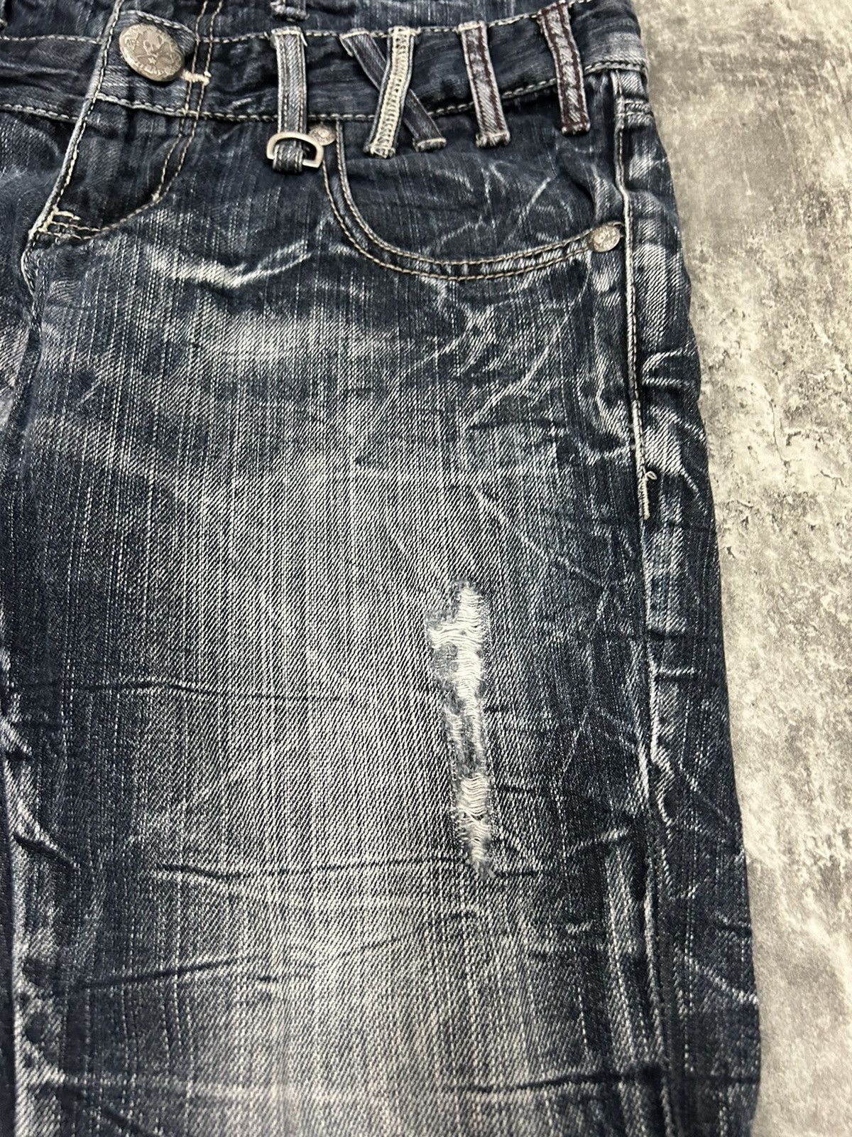 If Six Was Nine Blow By Blue Double Distressed Cropped Jeans Size US 31 - 6 Thumbnail
