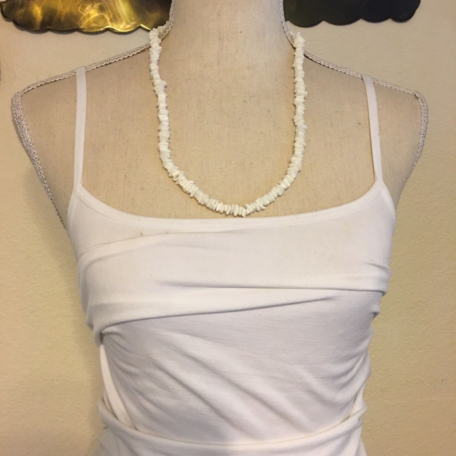 Vintage Vintage white coral beaded necklace Size ONE SIZE - 3 Thumbnail