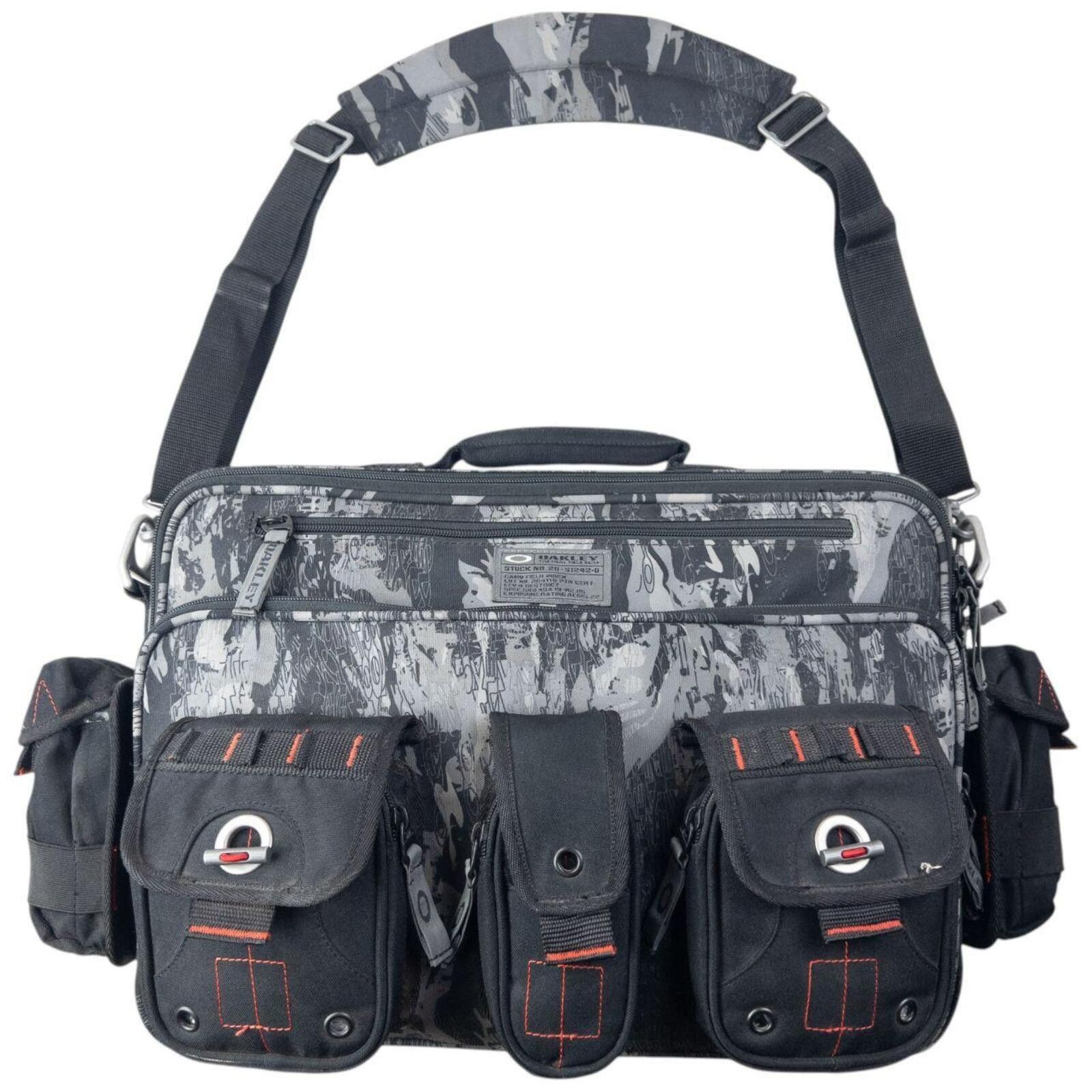Oakley 2000's Legendary Oakley sandbag sling bag | Grailed