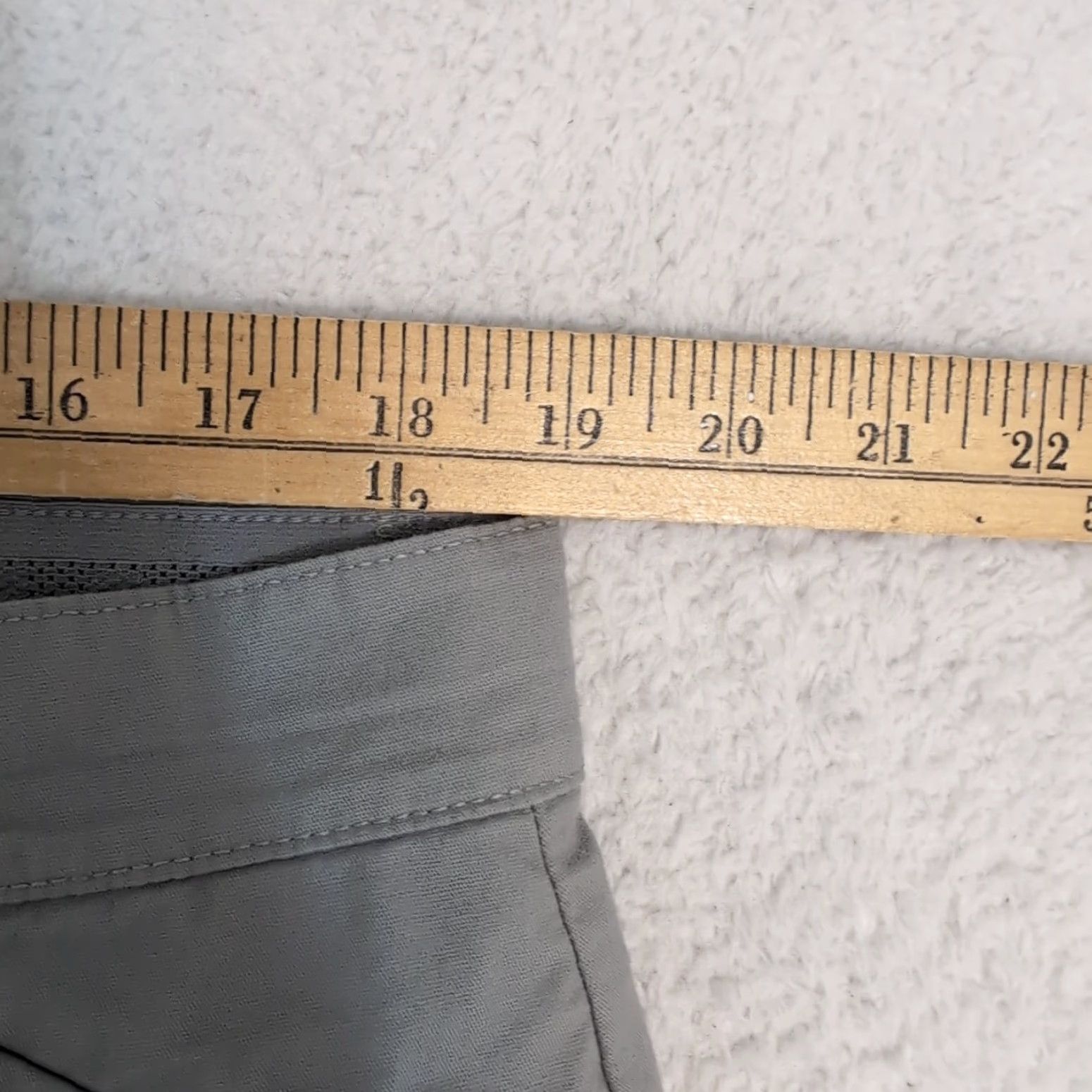 Vintage VINTAGE LL Bean Pants Mens 36X34 Grey Classic Fit Chino Zip Pockets Nylon Stretchy Size US 36 / EU 52 - 4 Thumbnail