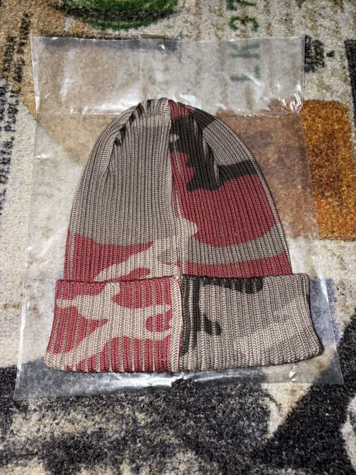 Supreme Supreme Overdyed Beanie Red Camo Size ONE SIZE - 2 Thumbnail