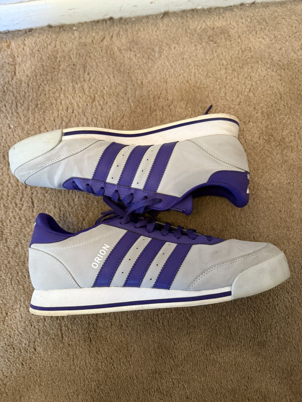 Adidas Adidas Shoes Size US 9.5 / EU 42-43 - 3 Thumbnail