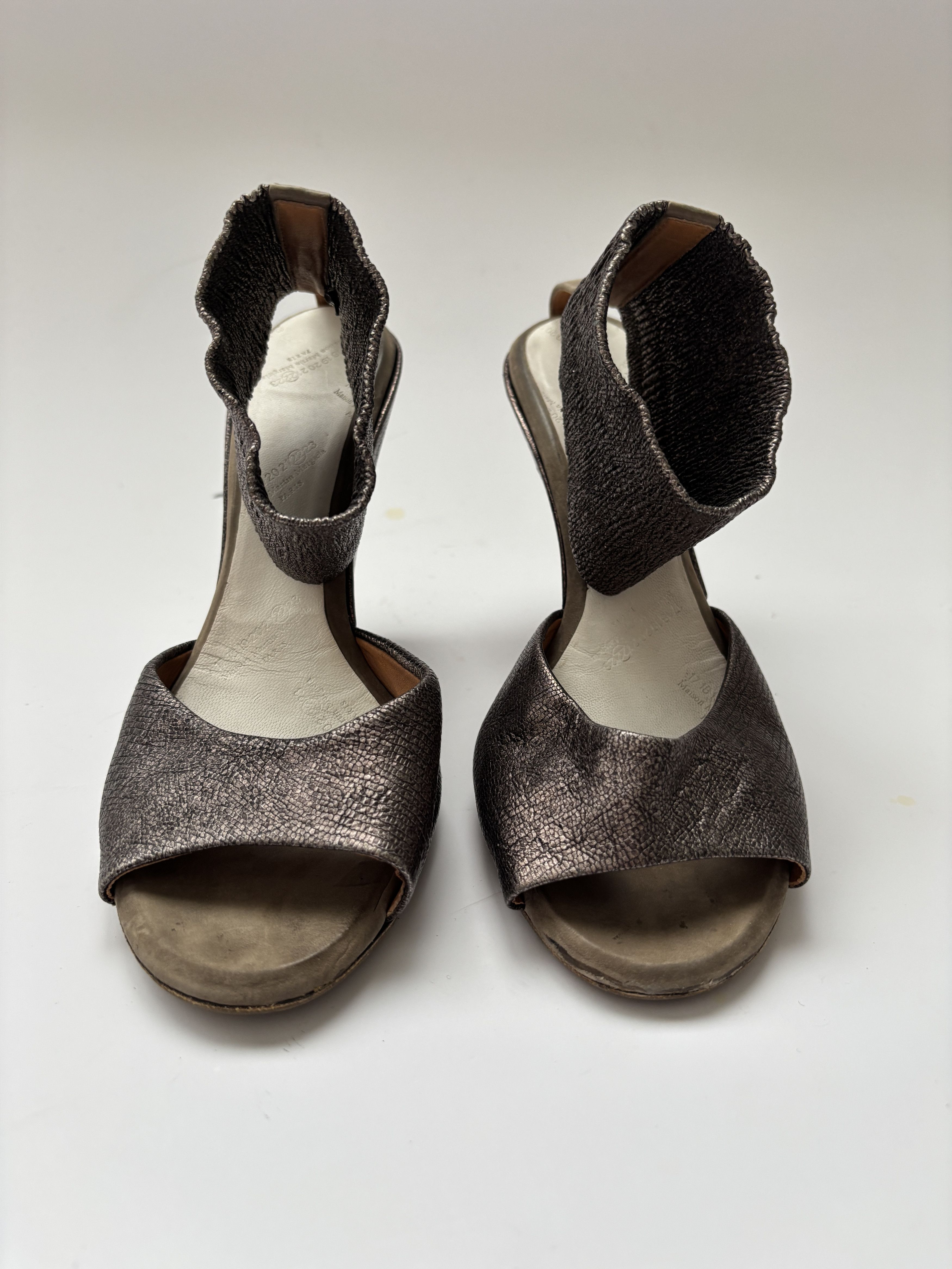 Maison Margiela ⚡️QUICK SALE⚡️Maison Margiela Bronze Open Toed Heels Size US 5.5 / IT 35.5 - 3 Thumbnail