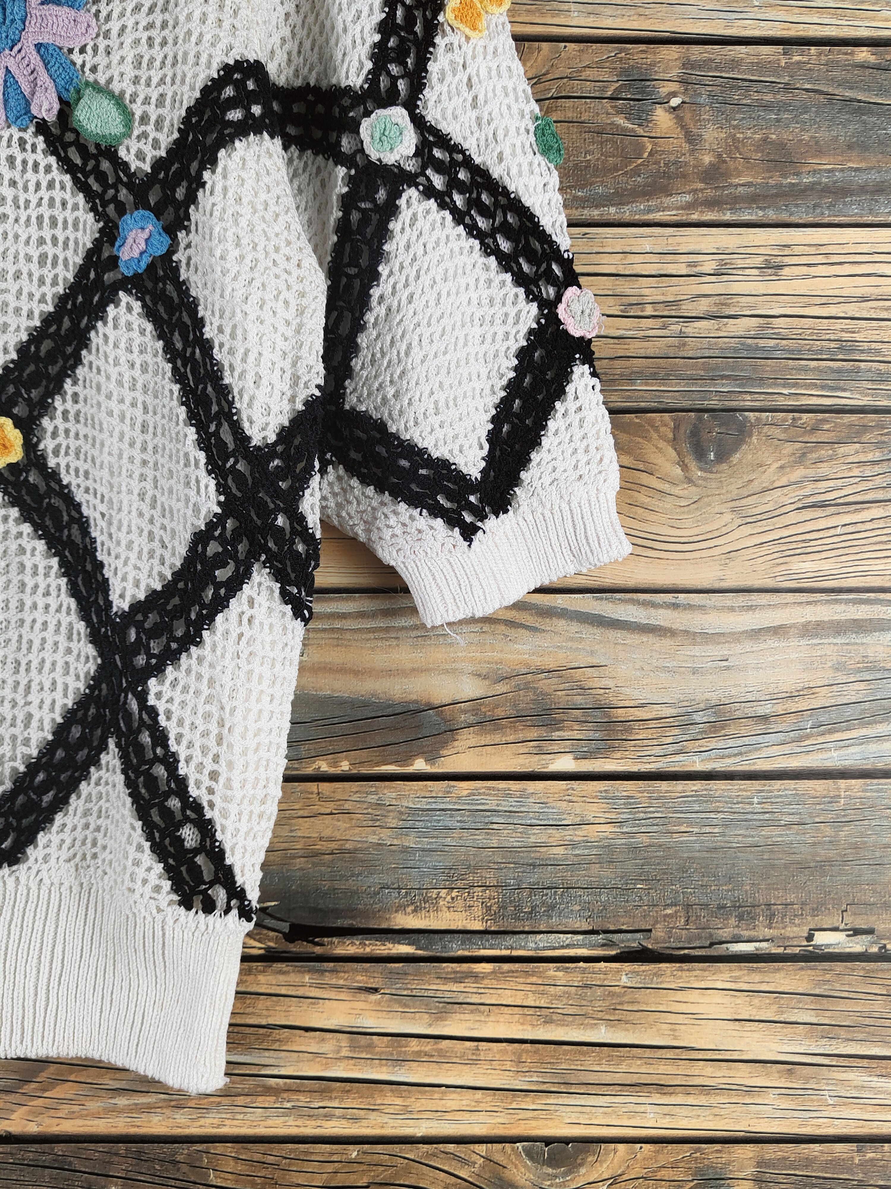 Japanese Brand DL Royal City White Black Knitwear Sweatshirts #46-978 Size S / US 4 / IT 40 - 6 Thumbnail