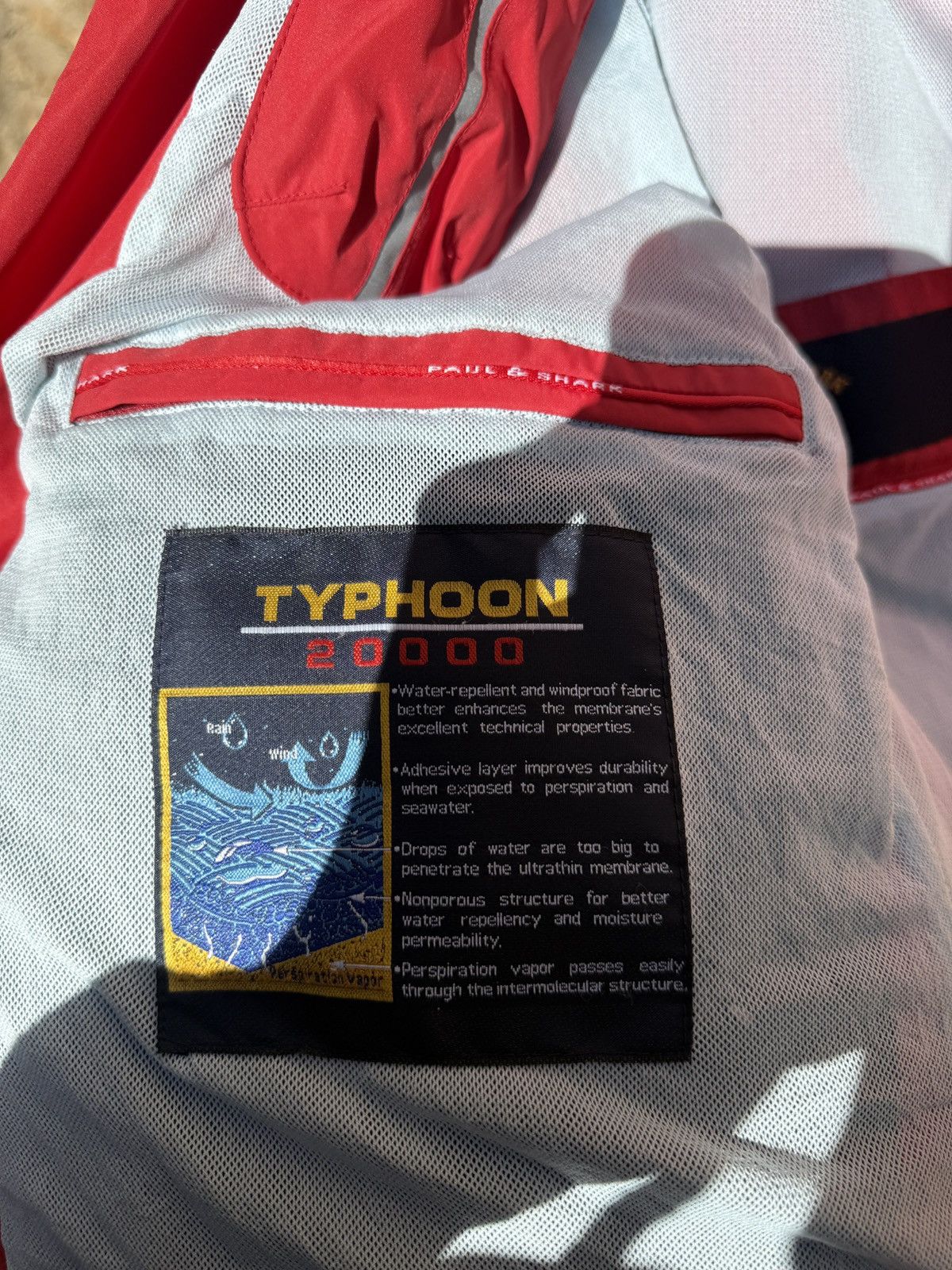 Paul & Shark Paul and shark typhoon 20000 men’s jacket size L Size US L / EU 52-54 / 3 - 15 Thumbnail
