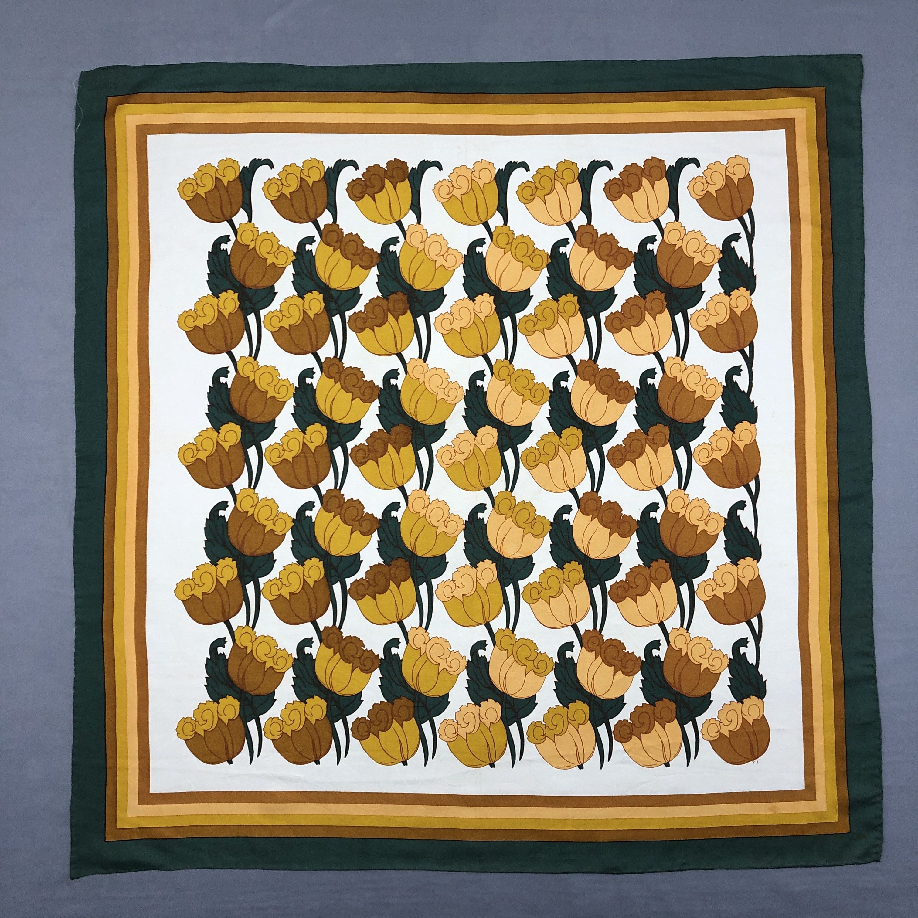 Designer Vintage Wako SILK Scarf Twill Stole Wraps Scarves Size ONE SIZE - 1 Thumbnail