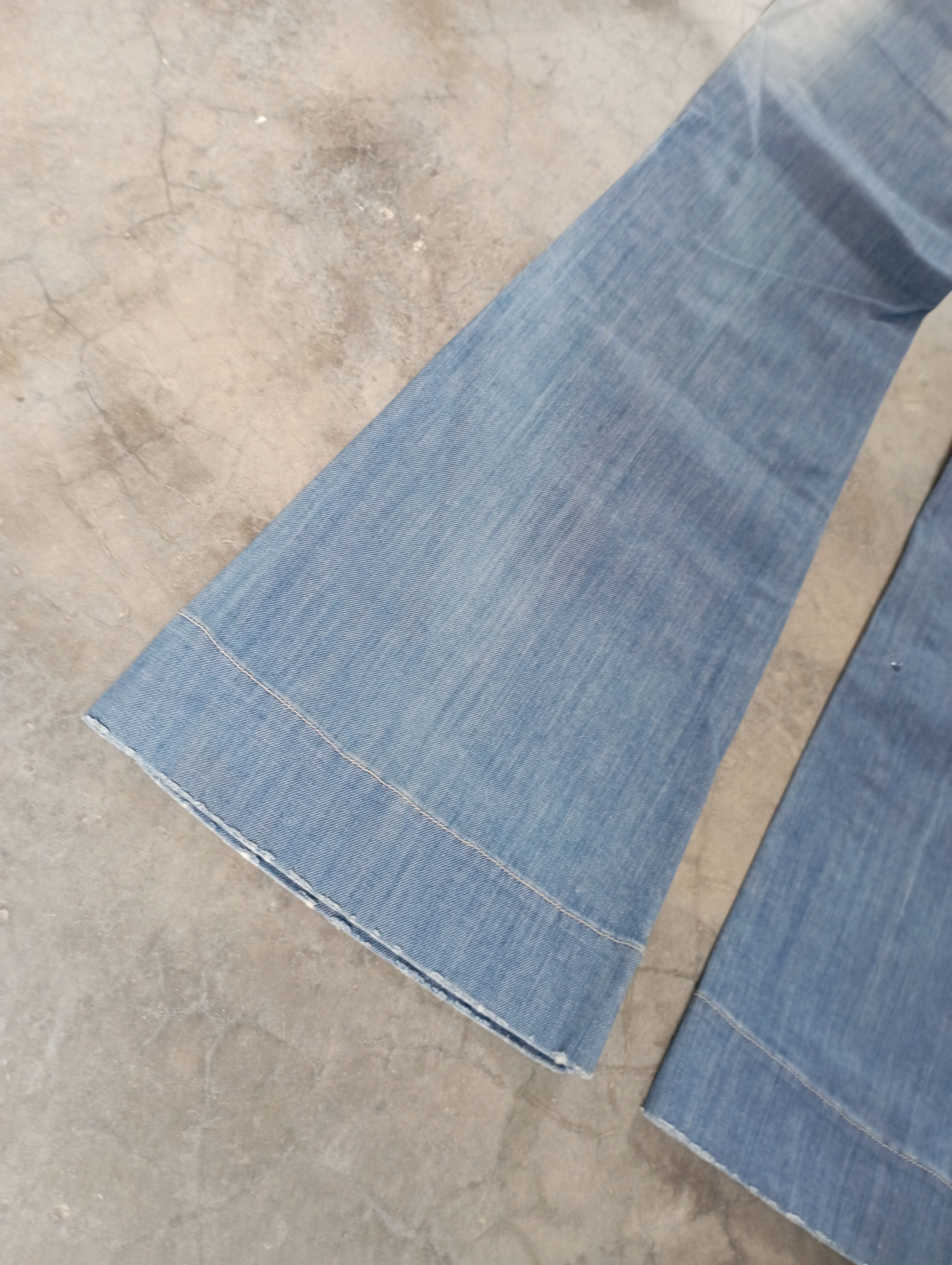Tornado Mart Super Flare Jeans Cimarron Paris Blue Washed Bootcut Jeans Size 30" / US 8 / IT 44 - 12 Thumbnail