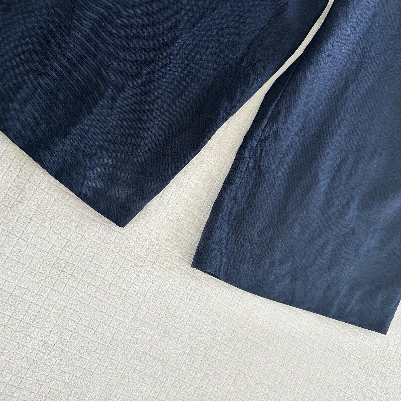 J.McLaughlin J. McLaughlin Wide Leg Navy Jumpsuit Sleeveless Size 4 Size 27" / US 4 / IT 40 - 11 Thumbnail