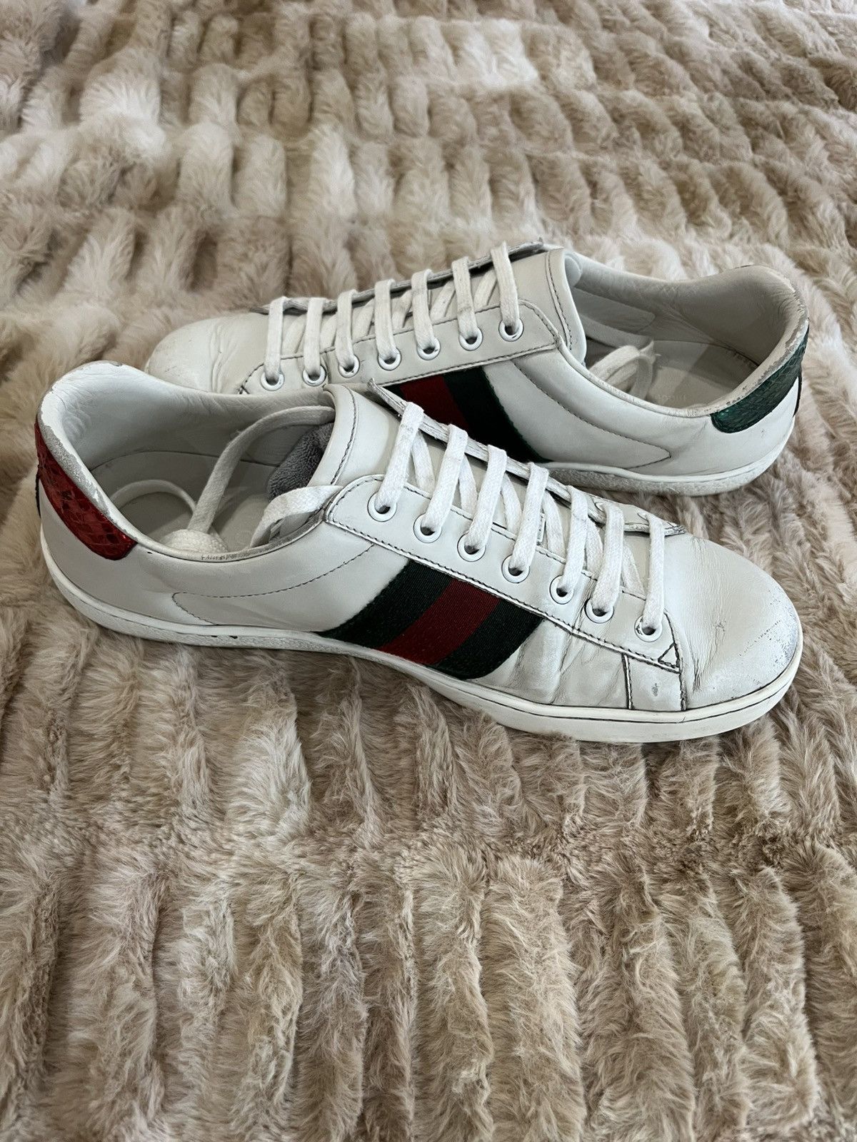 Gucci Men's Ace sneaker with bee size 7.5 US 8 Size US 9 / EU 42 - 7 Thumbnail