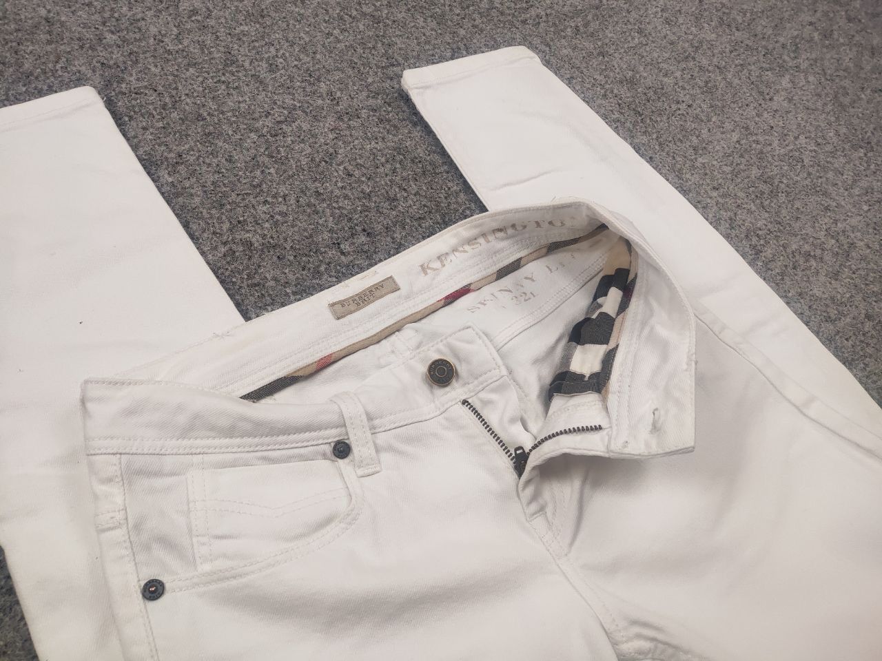 Burberry Burberry Brit nova check kensington Skinny Fit Denim Jeans Size 26" / US 2 / IT 38 - 8 Thumbnail