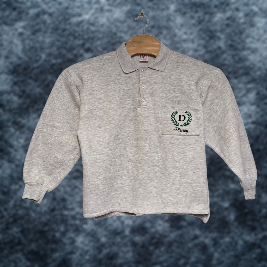 Disney VINTAGE Disney Collared Sweatshirt Men Small Gray Crest Logo USA Made Mens S Size US S / EU 44-46 / 1 - 1 Thumbnail