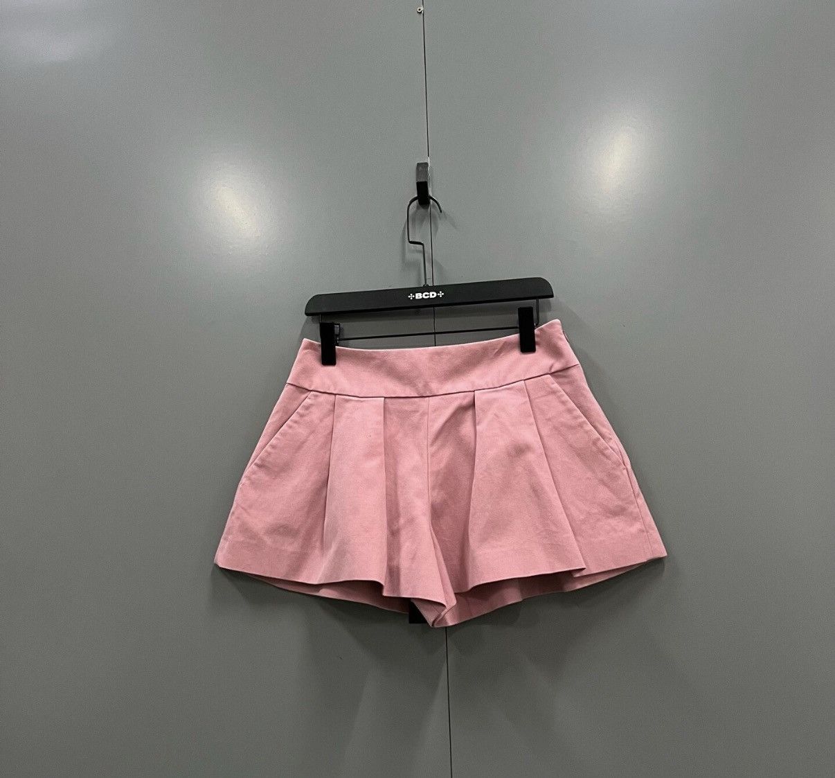 Valentino Valentino Pink Ruched Shorts J41 Size 28" / US 6 / IT 42 - 1 Thumbnail