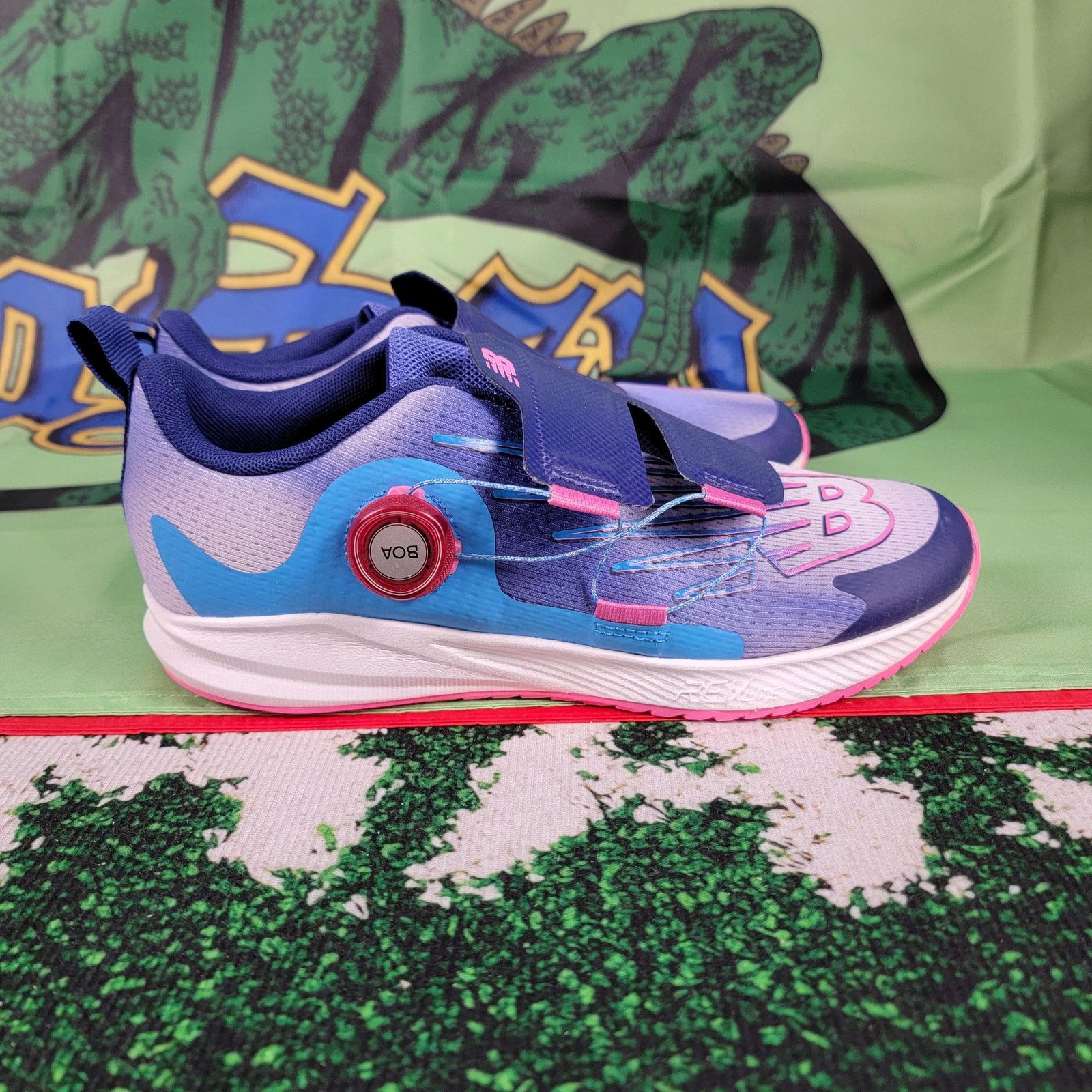 New Balance New Balance Fuel Core Reveal v3 BOA Purple Blue Kids Sz 7 Size US 7 / IT 37 - 2 Thumbnail