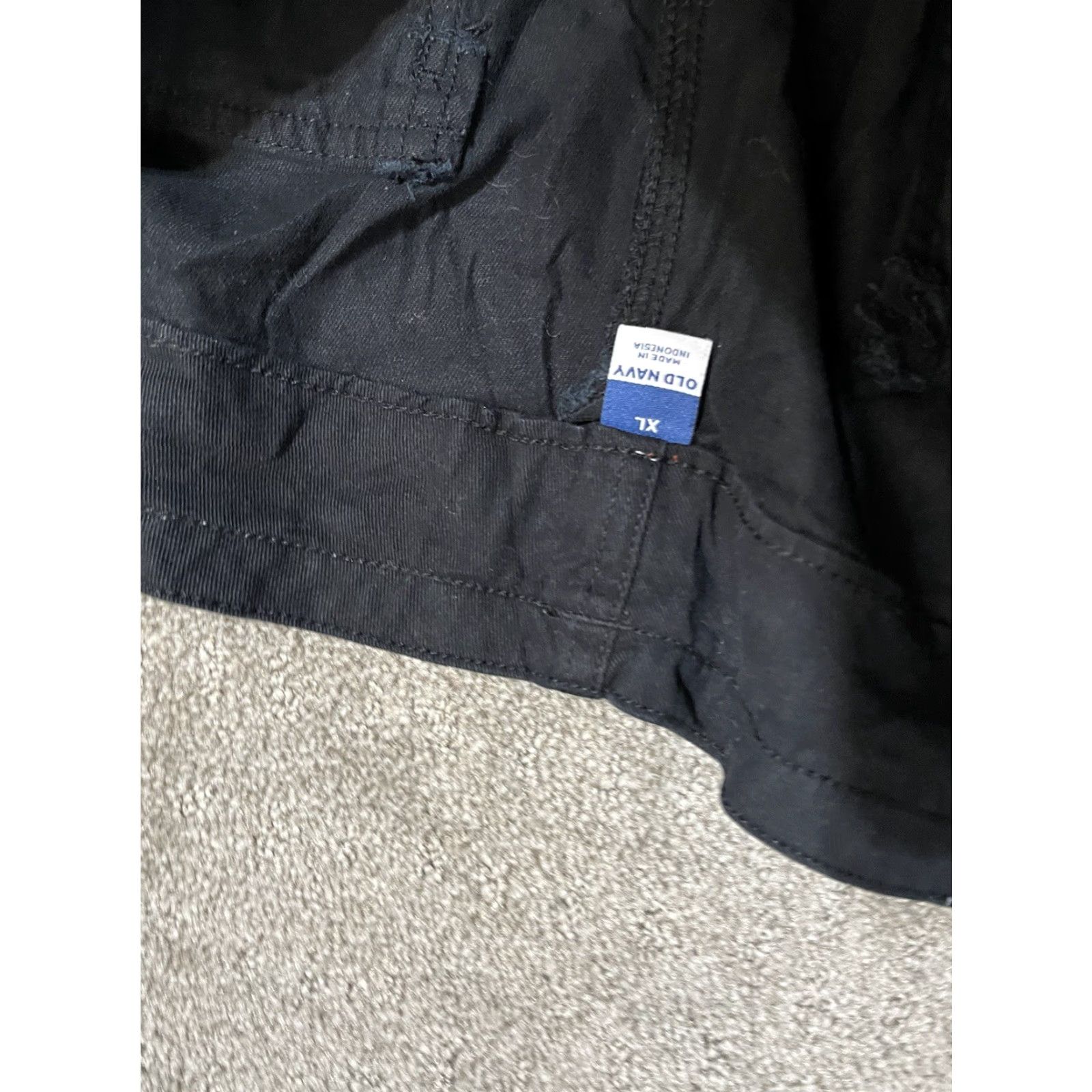 Old Navy Old Navy Cargo Pants Women’s XL Black Low Rise Cropped Distressed Size 40" / US 18 - 5 Thumbnail