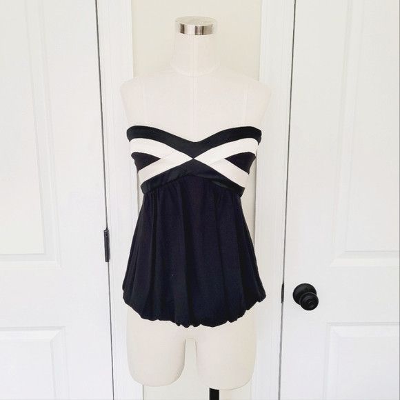 image of NWT Juniors' Strapless Smocked Sweetheart Bubble Hem Top in Black/White, Women's (Size Medium)