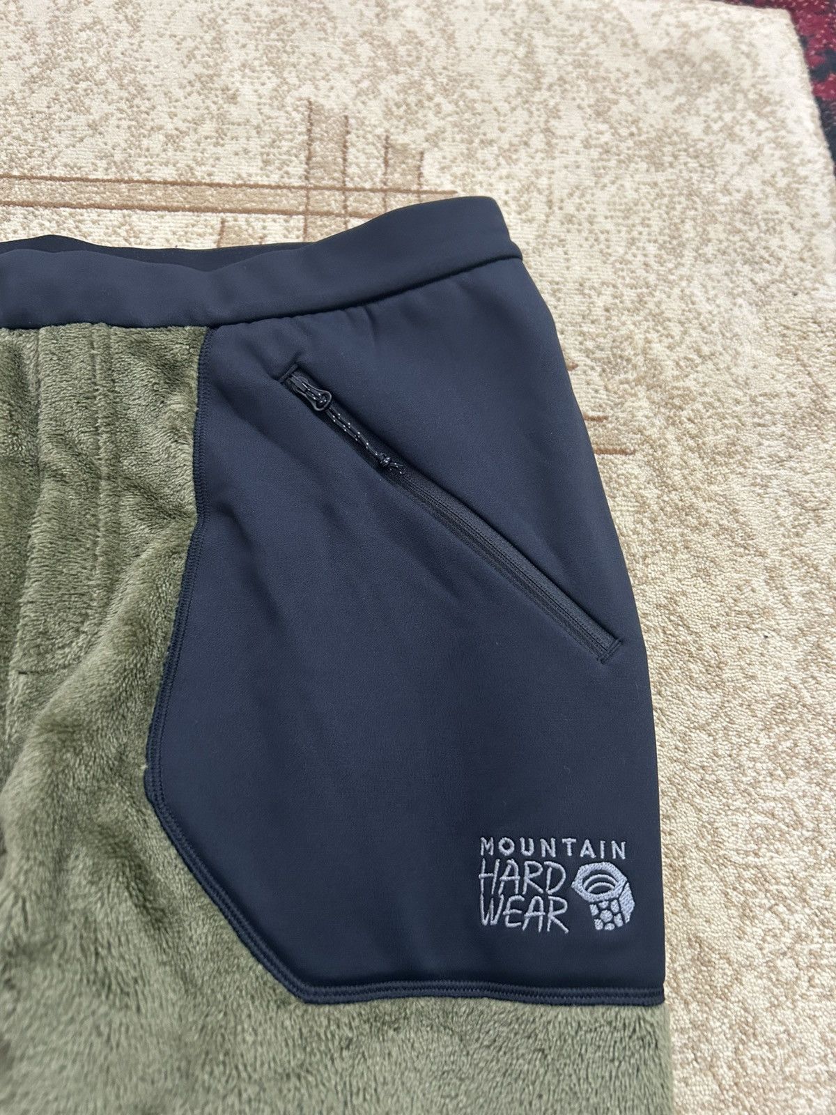 Mountain Hardwear Mountain Hardwear Polartec High Loft Pants Size US 30 / EU 46 - 3 Thumbnail