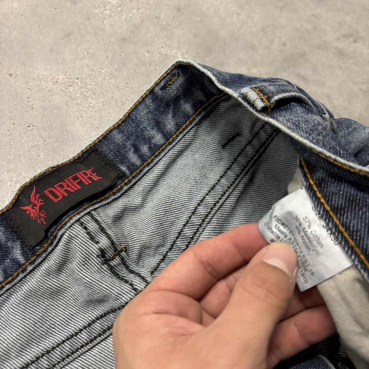 Japanese Brand × Vintage Crazy Vintage Y2K/2000s Grunge Dark Wash Workwear Denim Jeans! Size US 32 / EU 48 - 7 Thumbnail