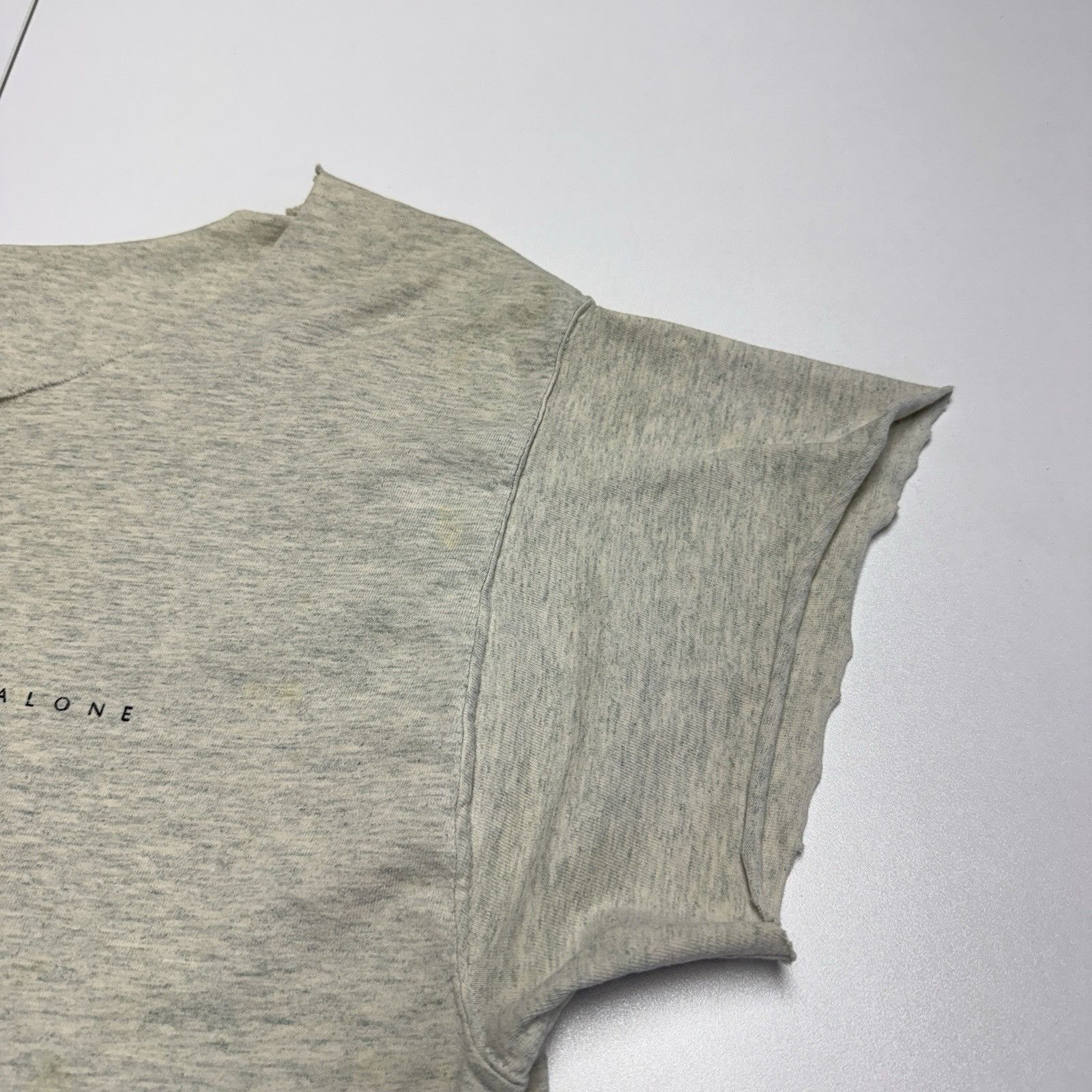 Vintage Vintage You Are Not Alone Aliens T Shirt Mens Gray Cropped Size US M / EU 48-50 / 2 - 6 Thumbnail
