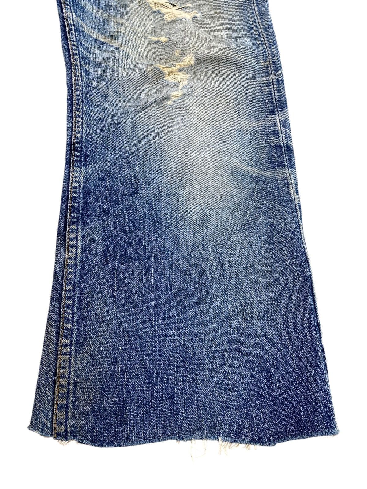 Levi's Levi’s Distressed Faded Wash Style Loose Jeans Size US 30 / EU 46 - 6 Thumbnail