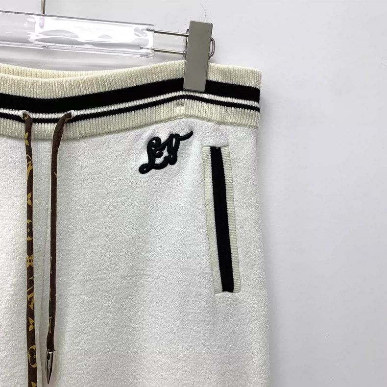 Louis Vuitton Louis Vuitton size s White wool striped drawstring sweatpan Size US 28 / EU 44 - 3 Thumbnail