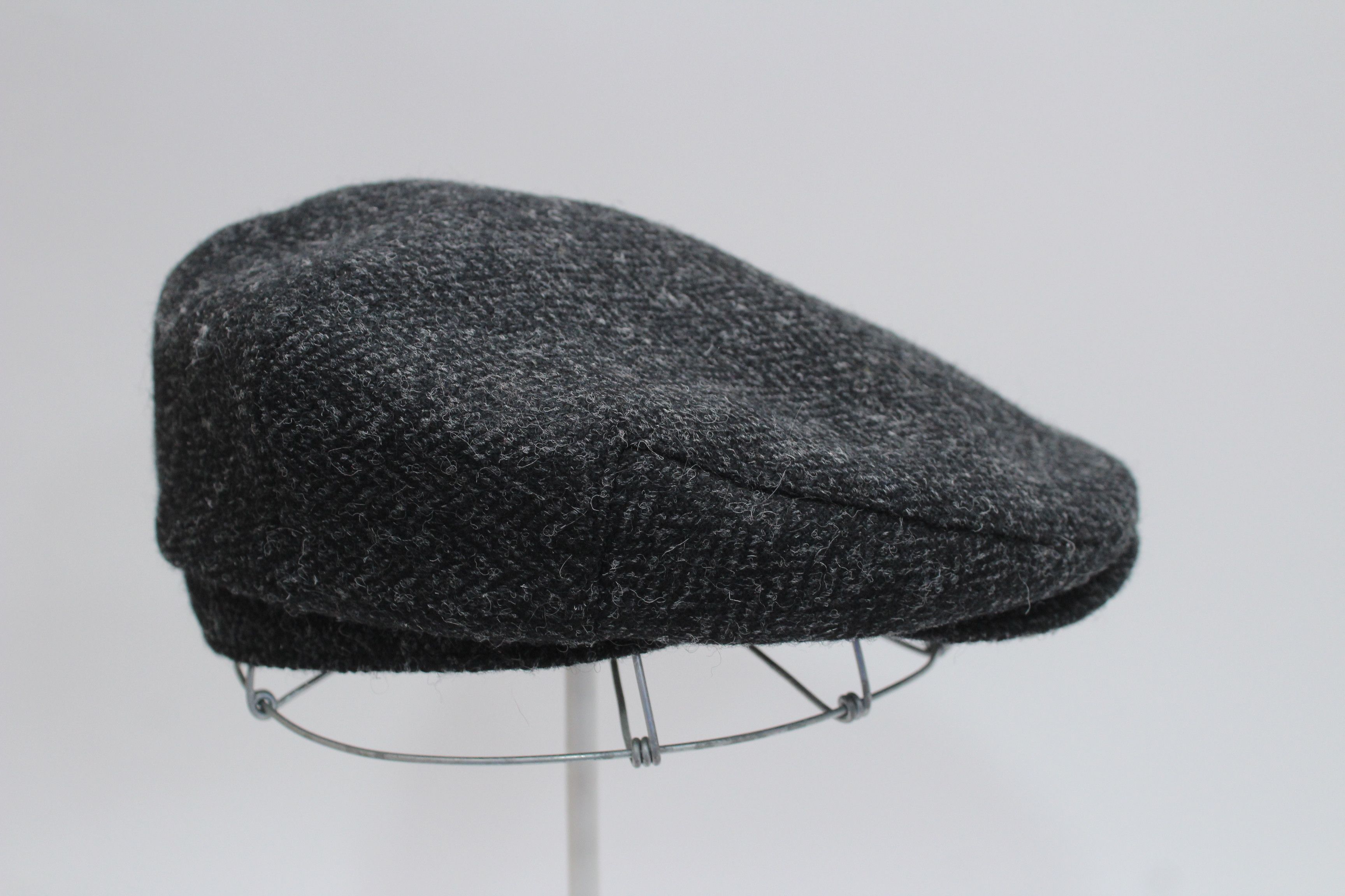 Harris Tweed Gladwin Bond London Harris Tweed Herringbone Flat Cap Size ONE SIZE - 5 Thumbnail