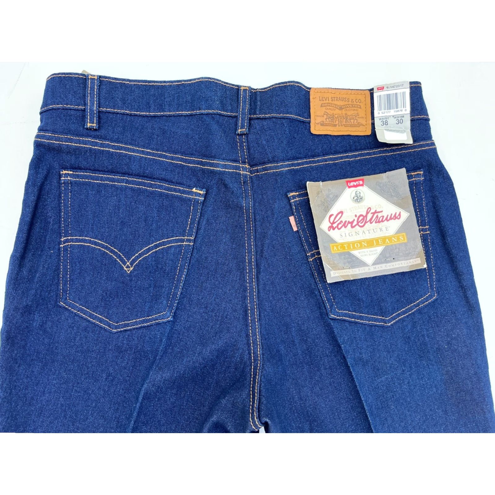 Levi's VINTAGE Levi's Signature Action Jeans J.Curve Design Made in USA 38x30 Mens Jeans Blue 5-Pocket USA 90s Theme Levi Strauss NWT Size US 38 / EU 54 - 5 Thumbnail