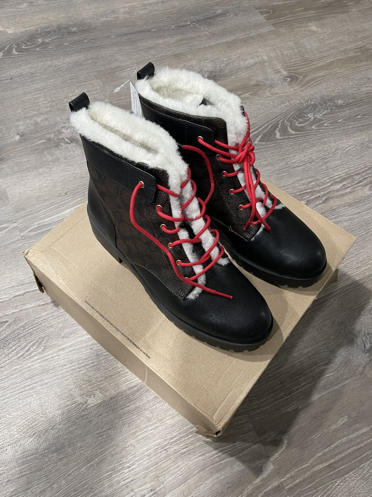 Coach coach Lorraine Sig Bootie Womens In Signature Canvas Size US 9.5 / IT 39.5 - 7 Thumbnail