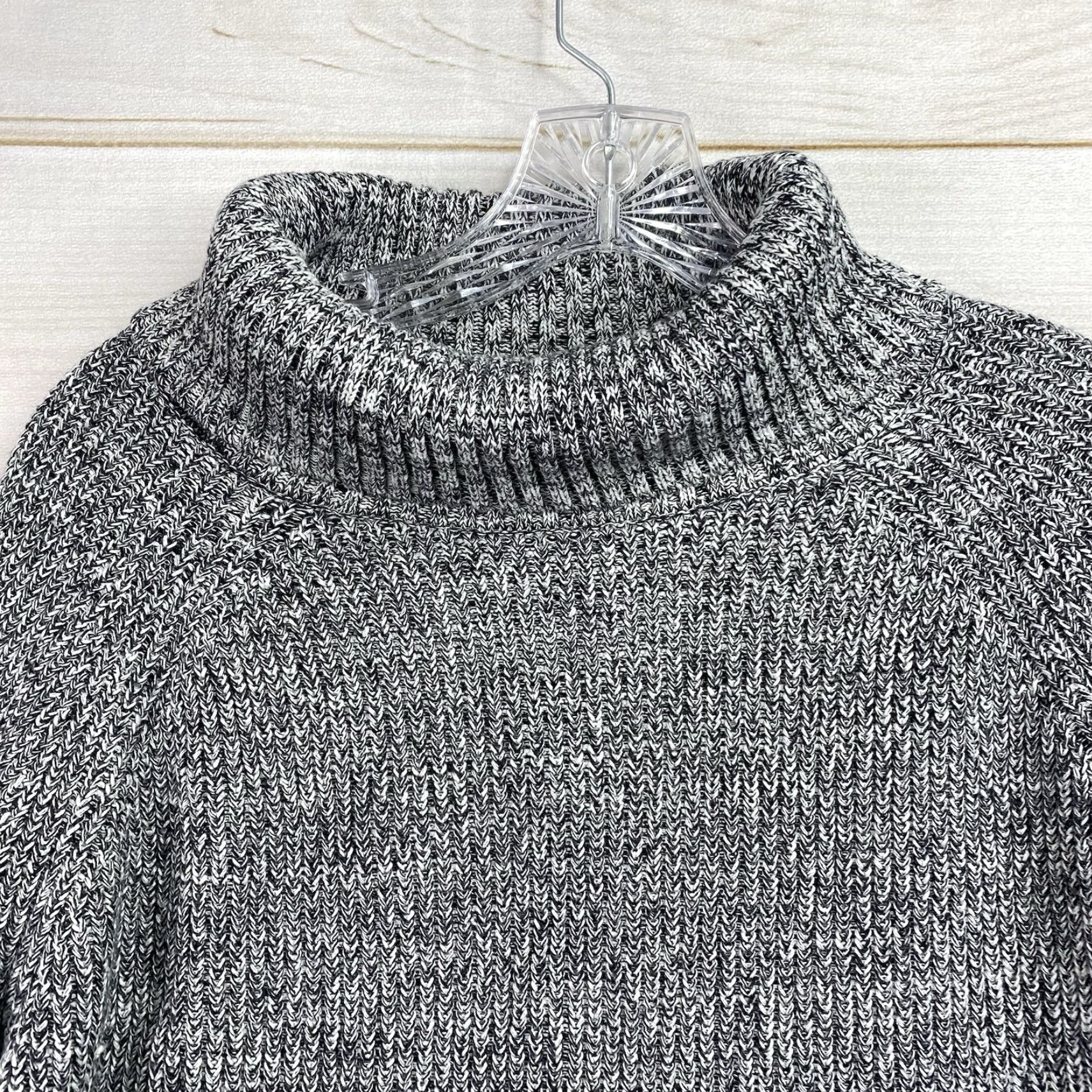 Coldwater Creek Coldwater Creek Pullover Shirt Womens L Petite Black Space Dye Turtleneck Cable Knit Size L / US 10 / IT 46 - 2 Thumbnail