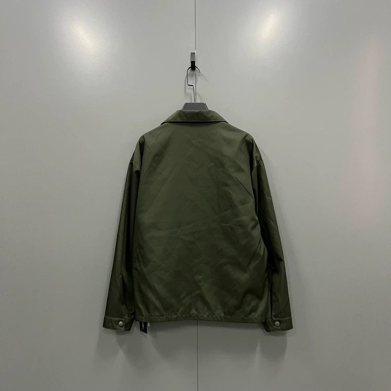 Prada Prada Army green triangle logo jacket 2501-Nextarrow Size US L / EU 52-54 / 3 - 3 Thumbnail