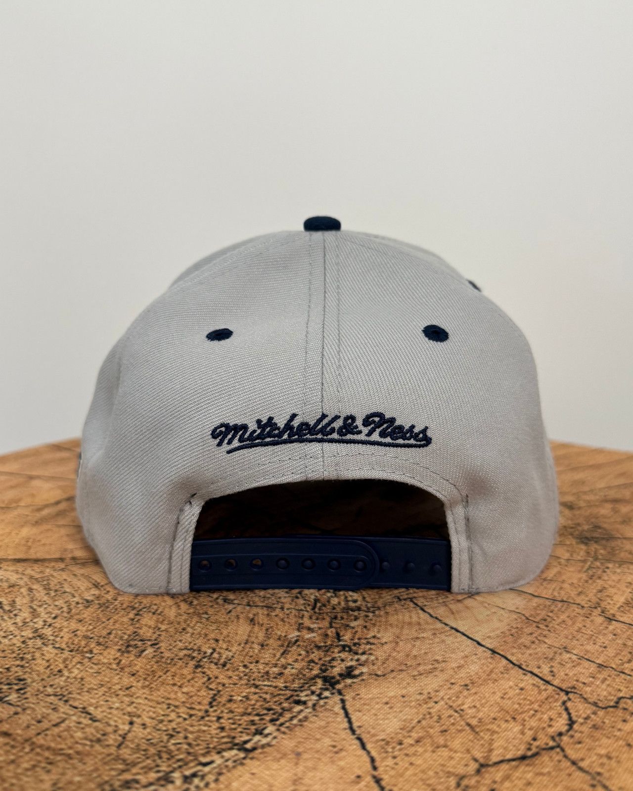 Mitchell & Ness Mitchell & Ness x Topps New York Yankees MLB Snapback Hat Size ONE SIZE - 9 Thumbnail