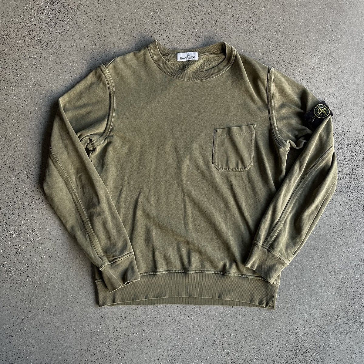 Stone Island Stone Island Crewneck Size US L / EU 52-54 / 3 - 1 Thumbnail
