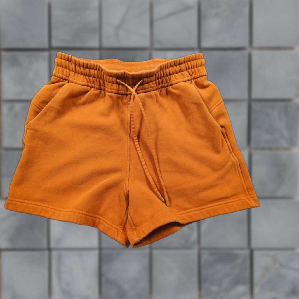 Lululemon Lululemon Shorts Womens 4 Orange Fleece 4" High Rise Loungeful Ladies Cotton Polyester Spandex Regular Size 27" / US 4 / IT 40 - 1 Thumbnail