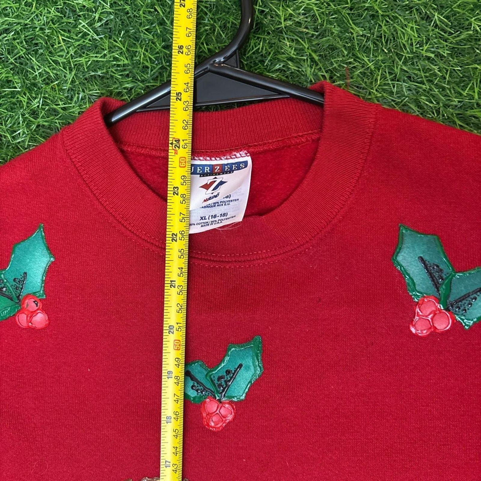 Jerzees Red Christmas Puff ‘Peace on Earth’ Graphic Crewneck Size XS / US 0-2 / IT 36-38 - 3 Thumbnail