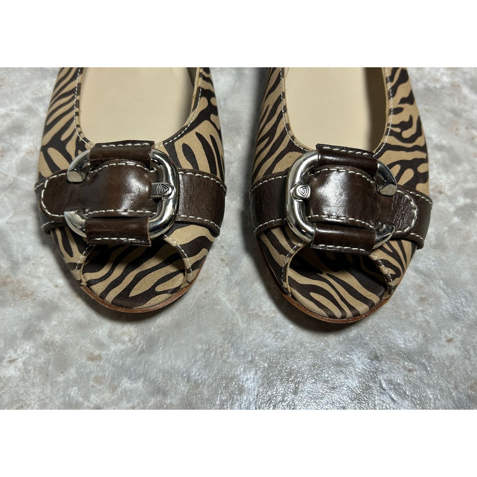 AGL AGL Attilio Guisti Leombruni Zebra Ballet Peeptoe Flats in B Size US 9.5 / IT 39.5 - 4 Thumbnail